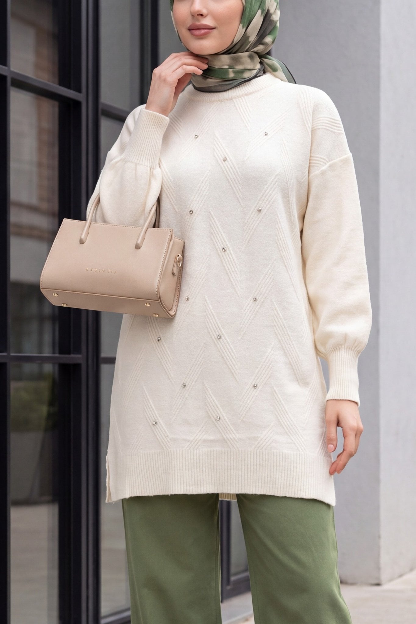 Crew Neck Rhinestone Balloon Sleeve Relaxed Knit Tunic - Ecru - Podyumplus - by Peralane