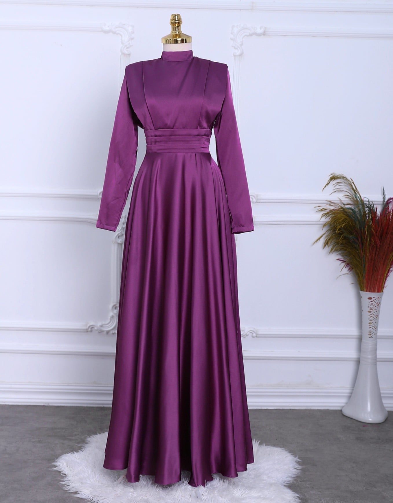 Plum Double-Layer Satin Evening Dress with Pleated Waist Detail - Podyumplus - by Peralane - photo 2