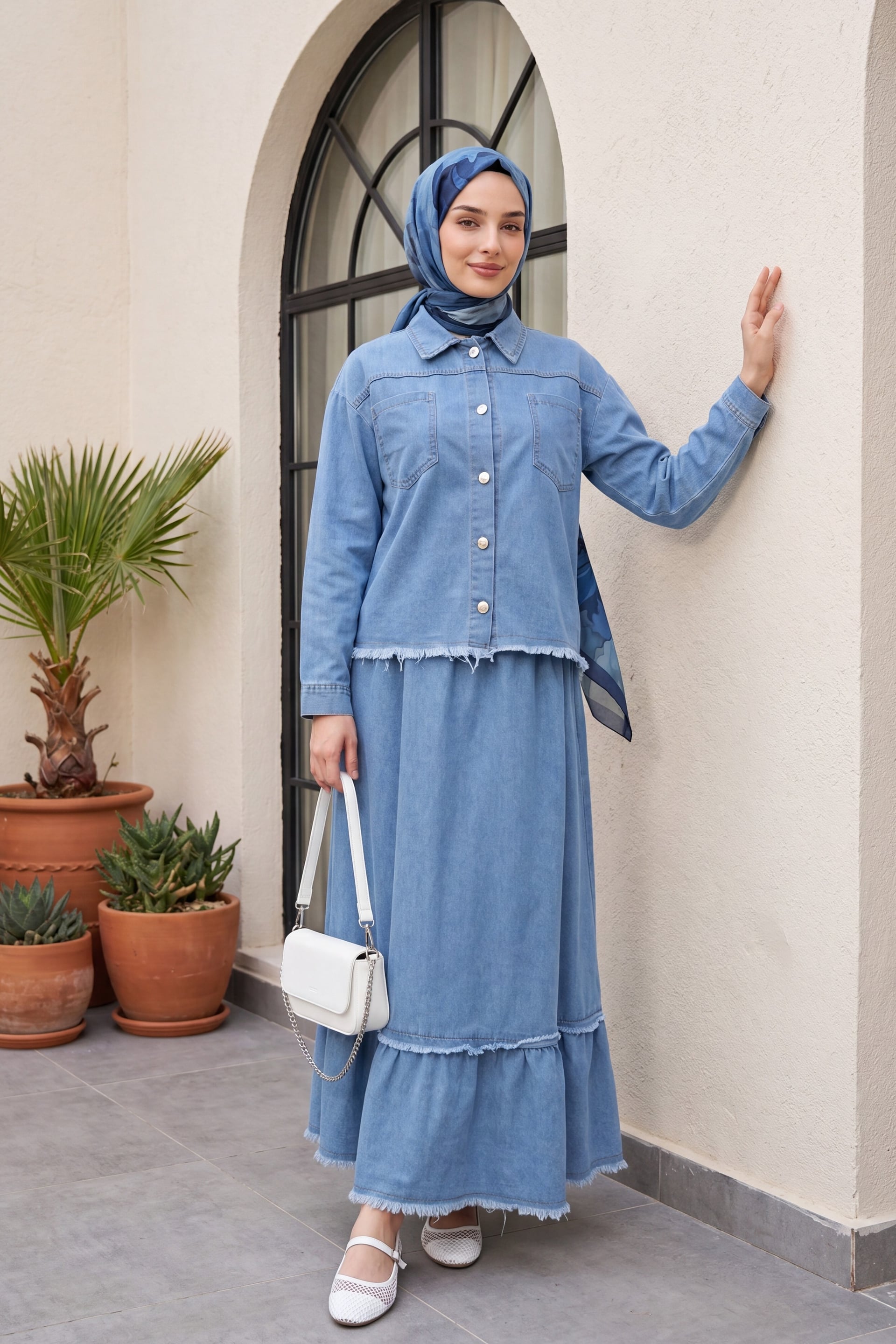 Shirt Collar Double Pocket Buttoned Frayed Hem Denim Co-ord Set - Blue - Podyumplus - by Peralane