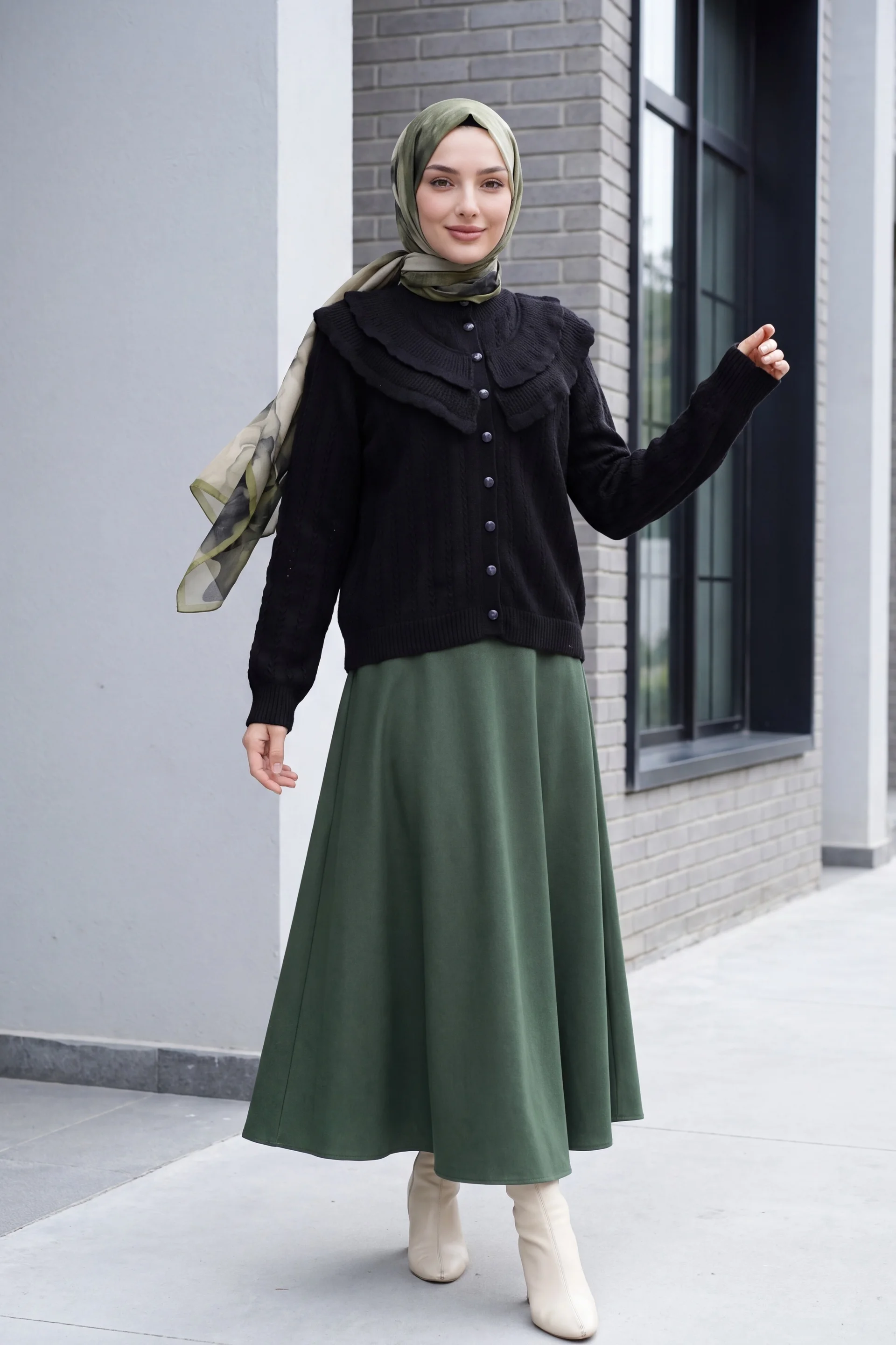 Black Knit Cardigan with Ruffled Collar and Button Front - Podyumplus - by Peralane - photo 4