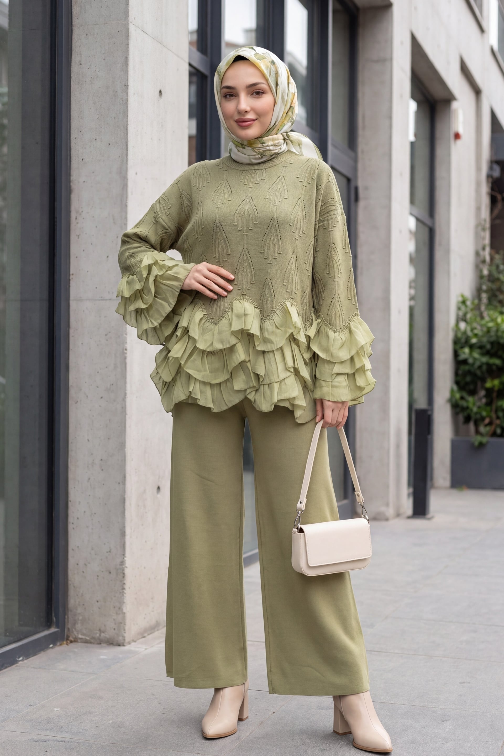 Crew Neck Ruffle Detail Lace-Up Trousers Knit Co-ord Set - Khaki - Podyumplus - by Peralane - photo 4