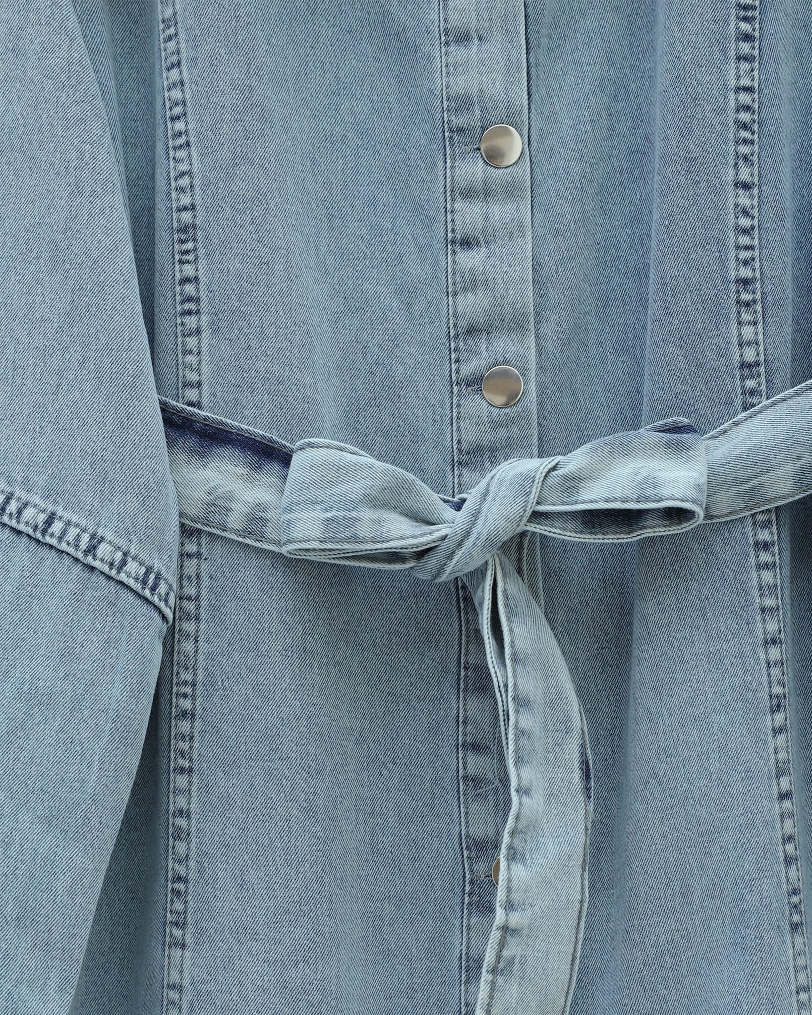 Belted Button-Front Denim Tunic and Wide-Leg Trousers Set - Ice Blue - Podyumplus - by Peralane - photo 4