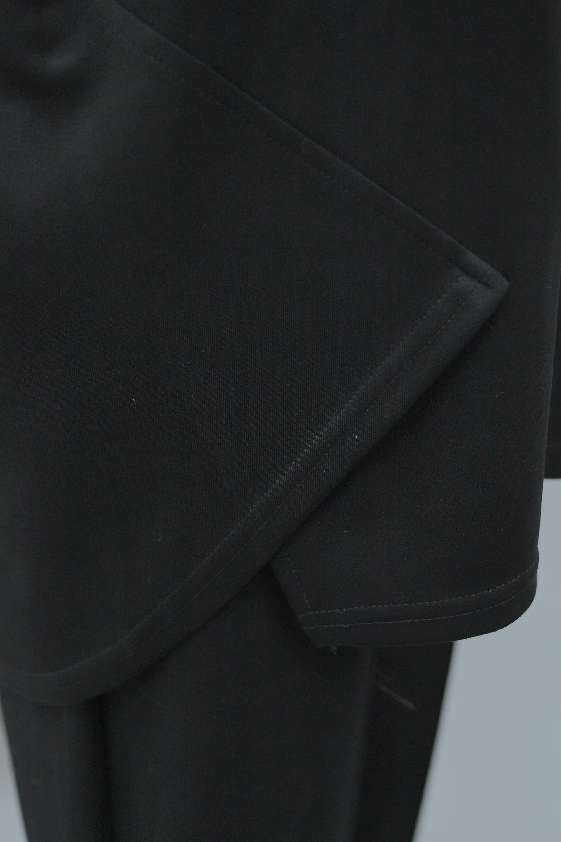 Black Hooded Sweatshirt and Trousers Set with Tunnel Drawstring - Podyumplus - by Peralane - photo 9