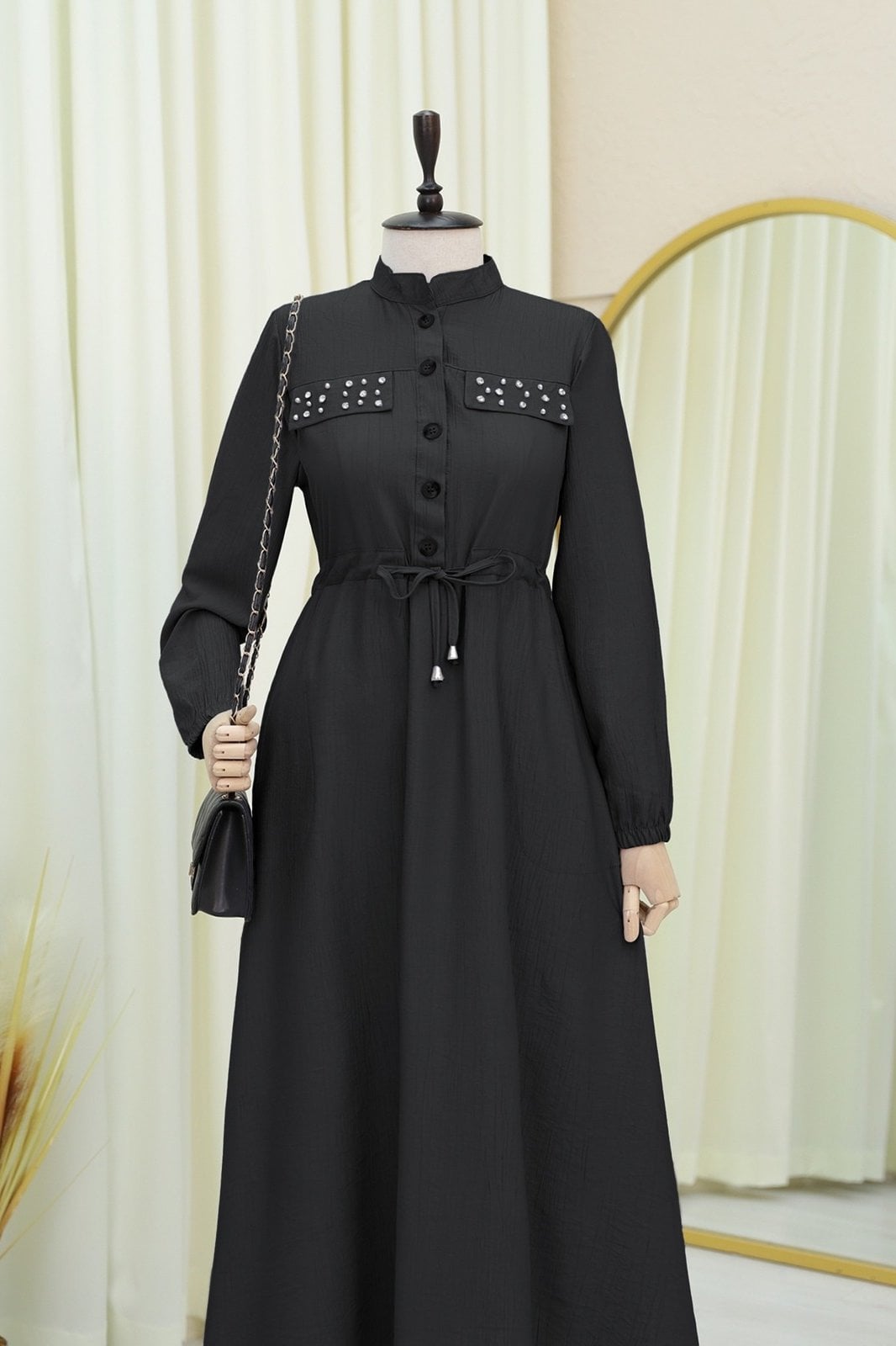 Long Sleeve Black Maxi Dress with Studded Pockets and Tie Waist - Podyumplus - by Peralane - photo 2
