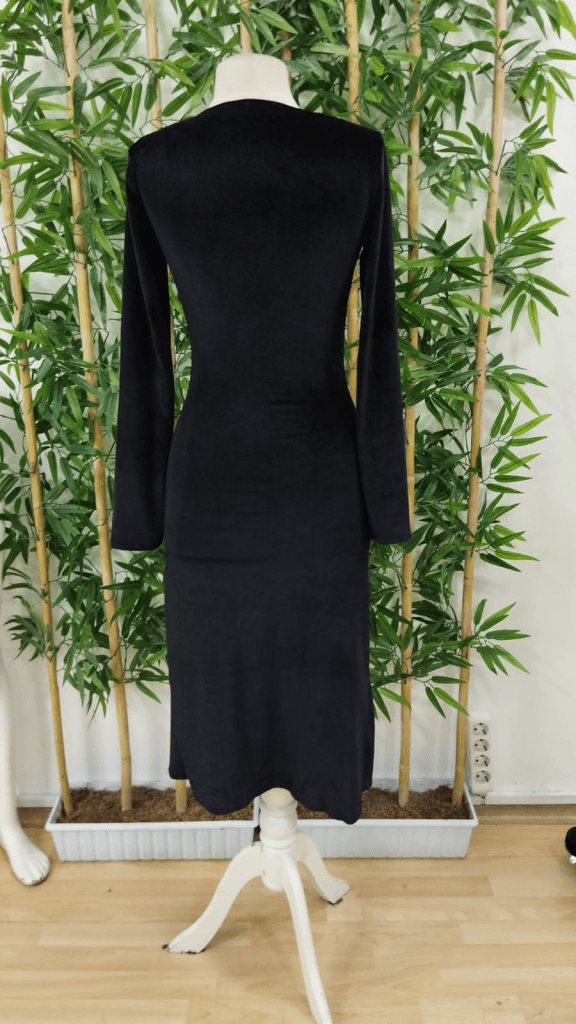 Women's Long Sleeve V-Neck Ruched Waist Midi Velvet Dress - Janes - by Peralane - photo 10