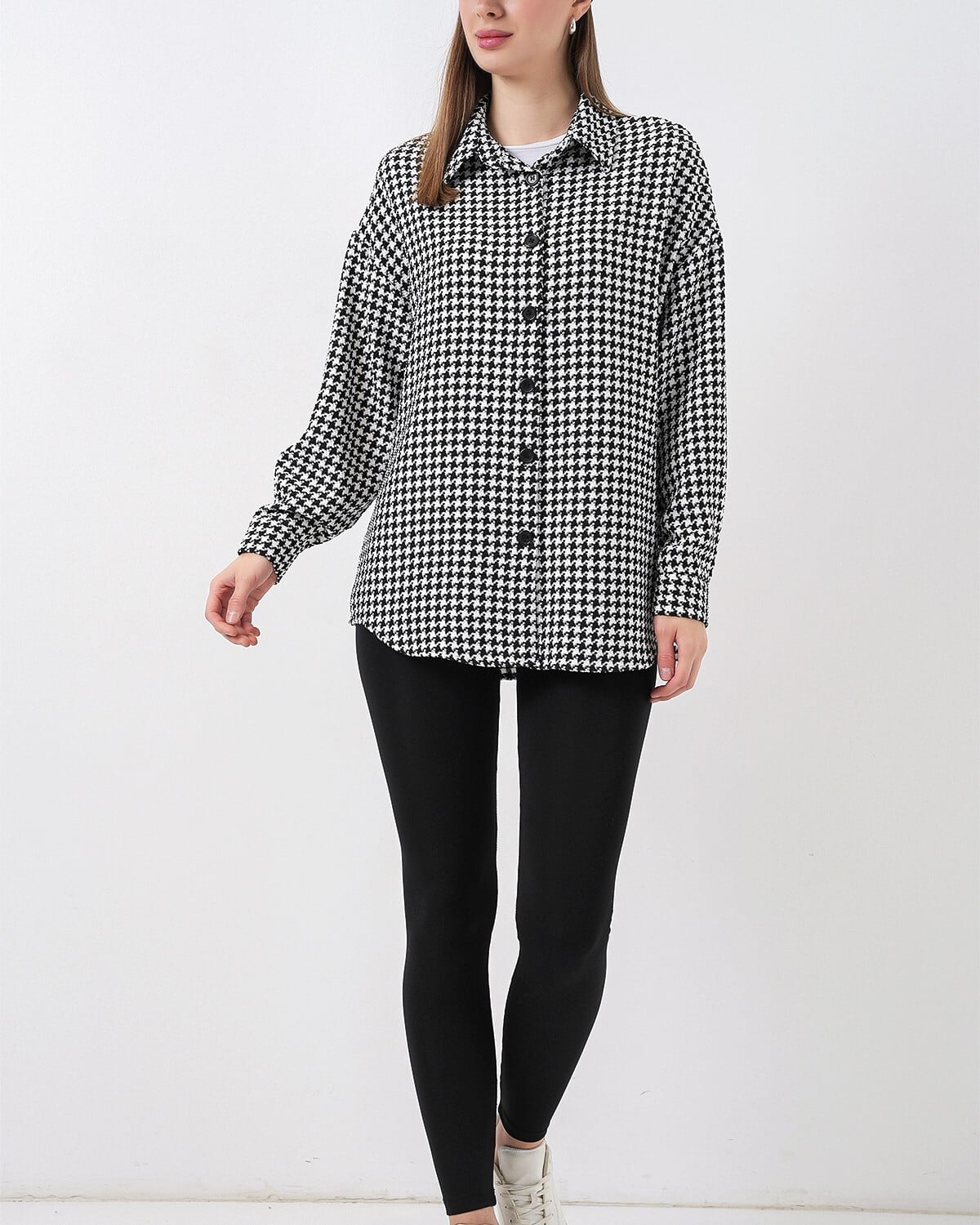 Women's Houndstooth Print Oversized Button-Down Shirt - Black and White - Bigdart - by Peralane - photo 5