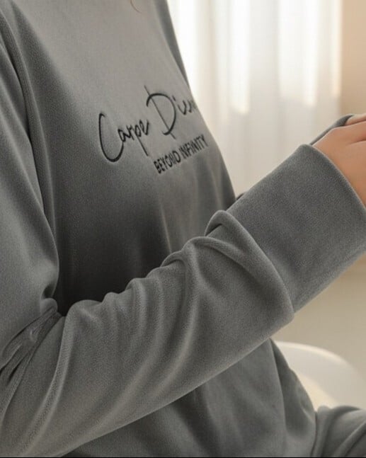 French Velour Pyjama Set with Raised Lettering - Grey - Podyumplus - by Peralane - photo 2