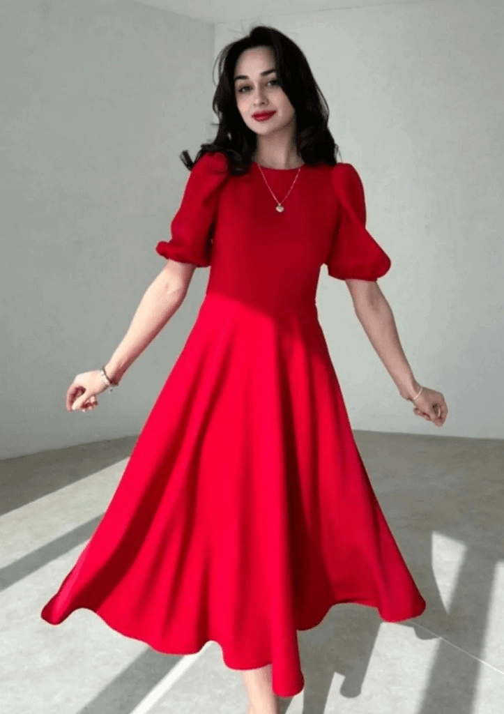 Women's Short Puff Sleeve Crew Neck Flared Crepe Dress in Red - Janes - by Peralane - photo 2