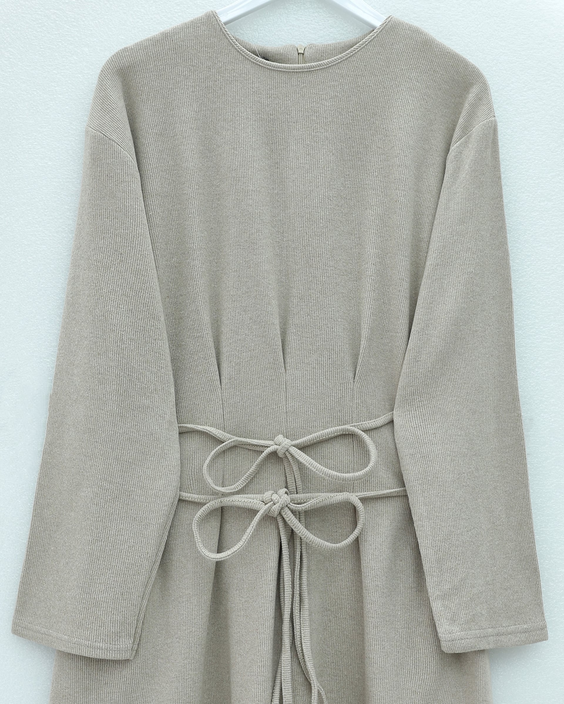 Long-Sleeved Draped Belted Maxi Dress in Light Grey Marl - Women's - Podyumplus - by Peralane - photo 4