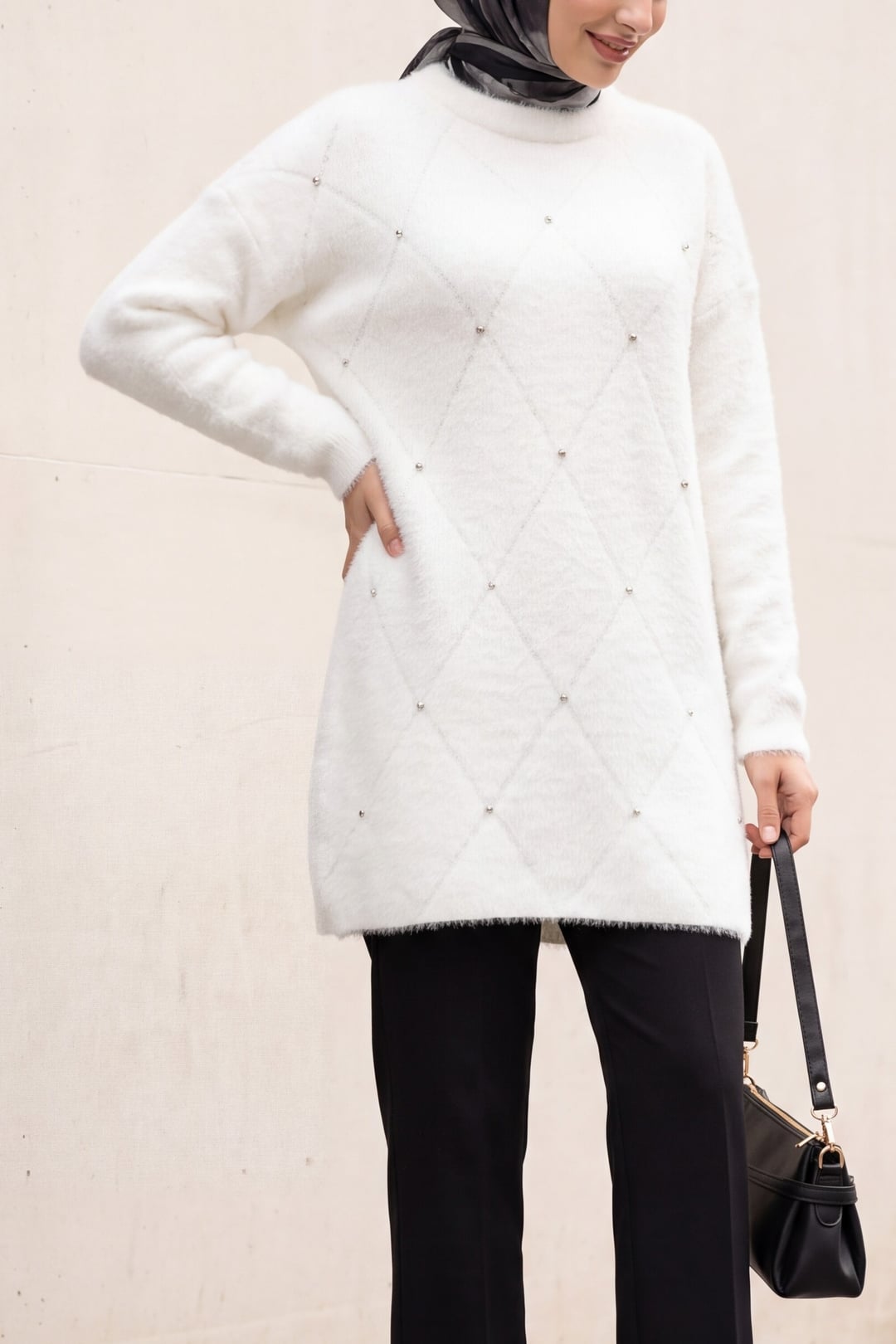 White Rhinestone Embellished Oversized Knit Tunic - Podyumplus - by Peralane - photo 2