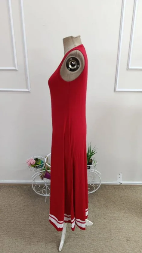 Women's Sleeveless Round Neck Midi Dress with Striped Hem - Janes - by Peralane - photo 5