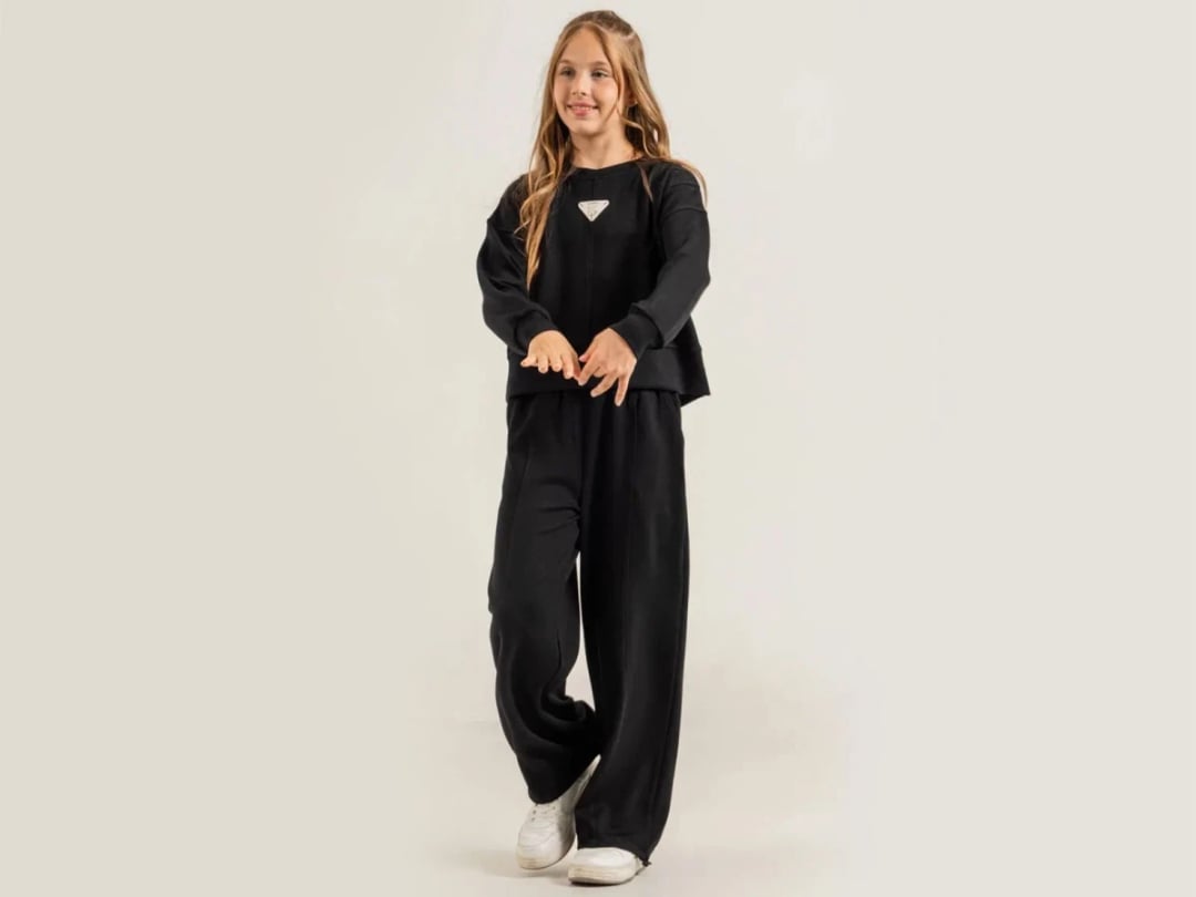 Striped Girls' Tracksuit Set with Emblem – Black - ÖZ Bebe - by Peralane