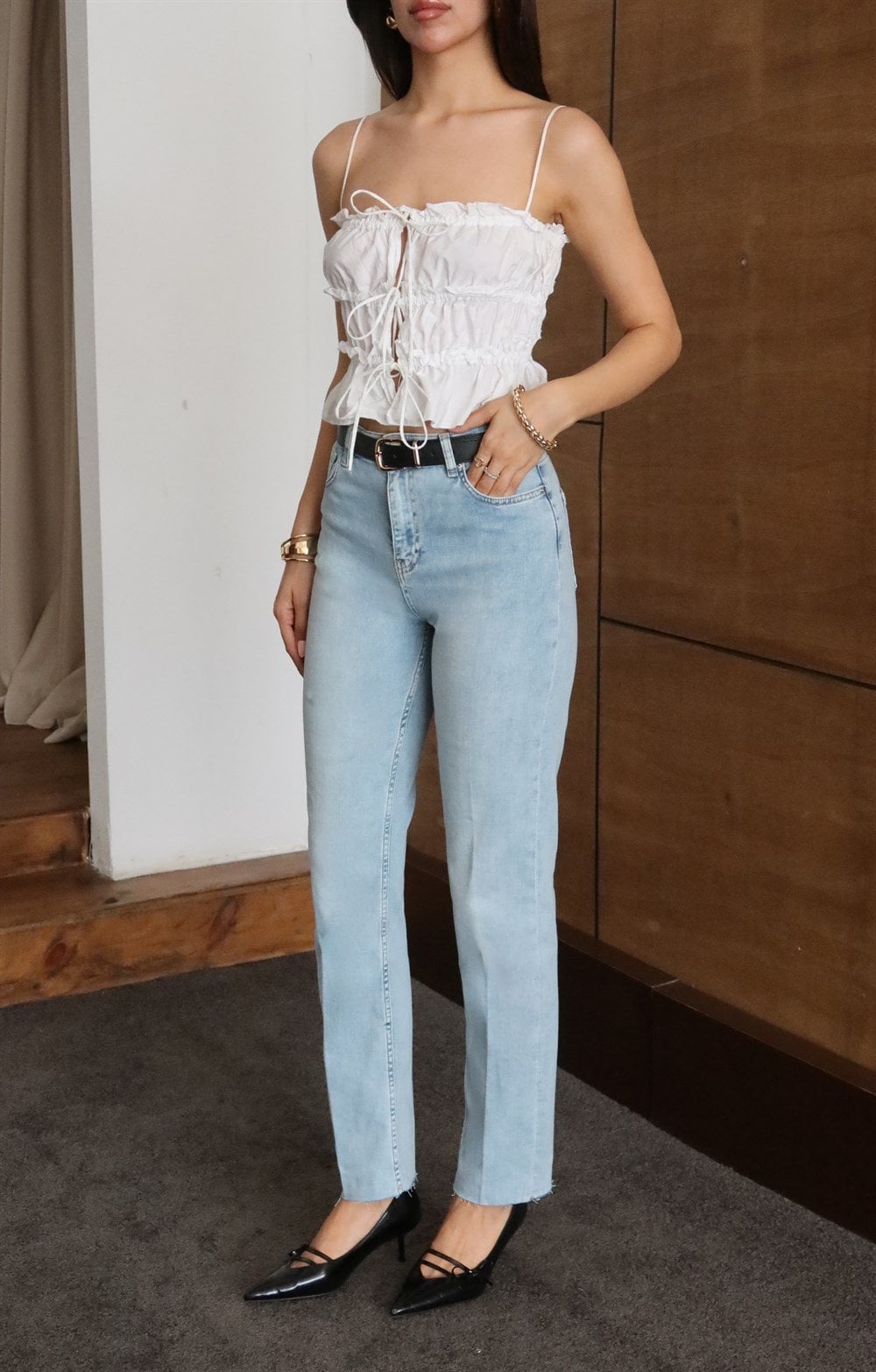 High Waist Crop Hem Detail Light Blue Belted Jeans - Lacarino Jeans - by Peralane