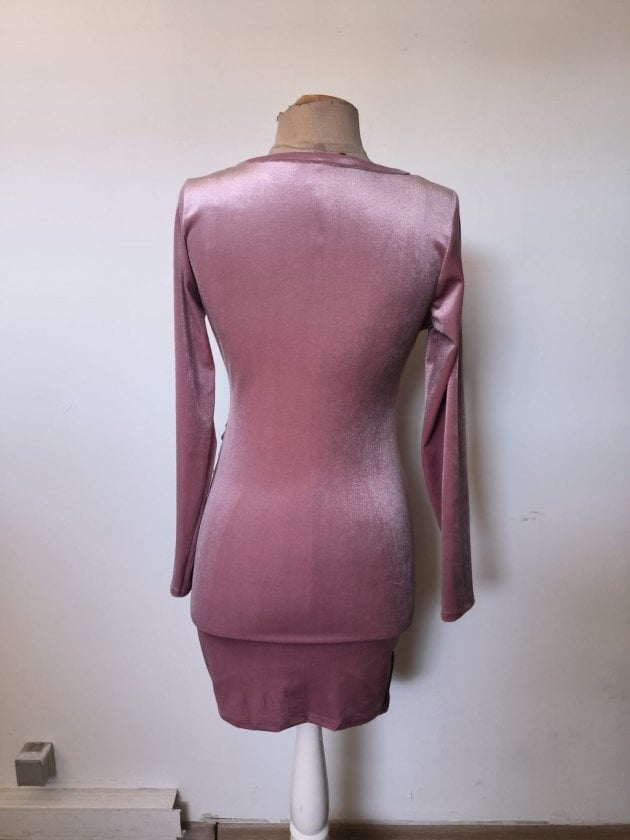 Women's Long Sleeve V-Neck Asymmetric Hem Velvet Dress - Janes - by Peralane - photo 5