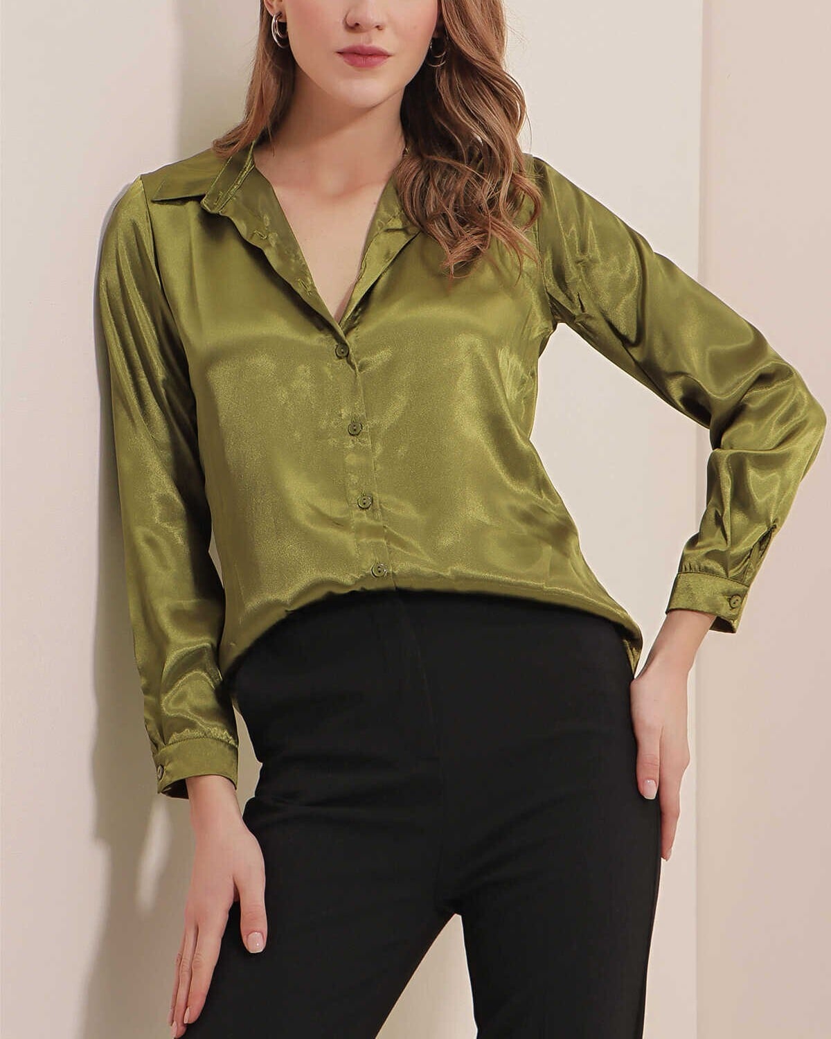 Lightweight Flowing Satin Blouse - Olive Green - Bigdart - by Peralane - photo 2
