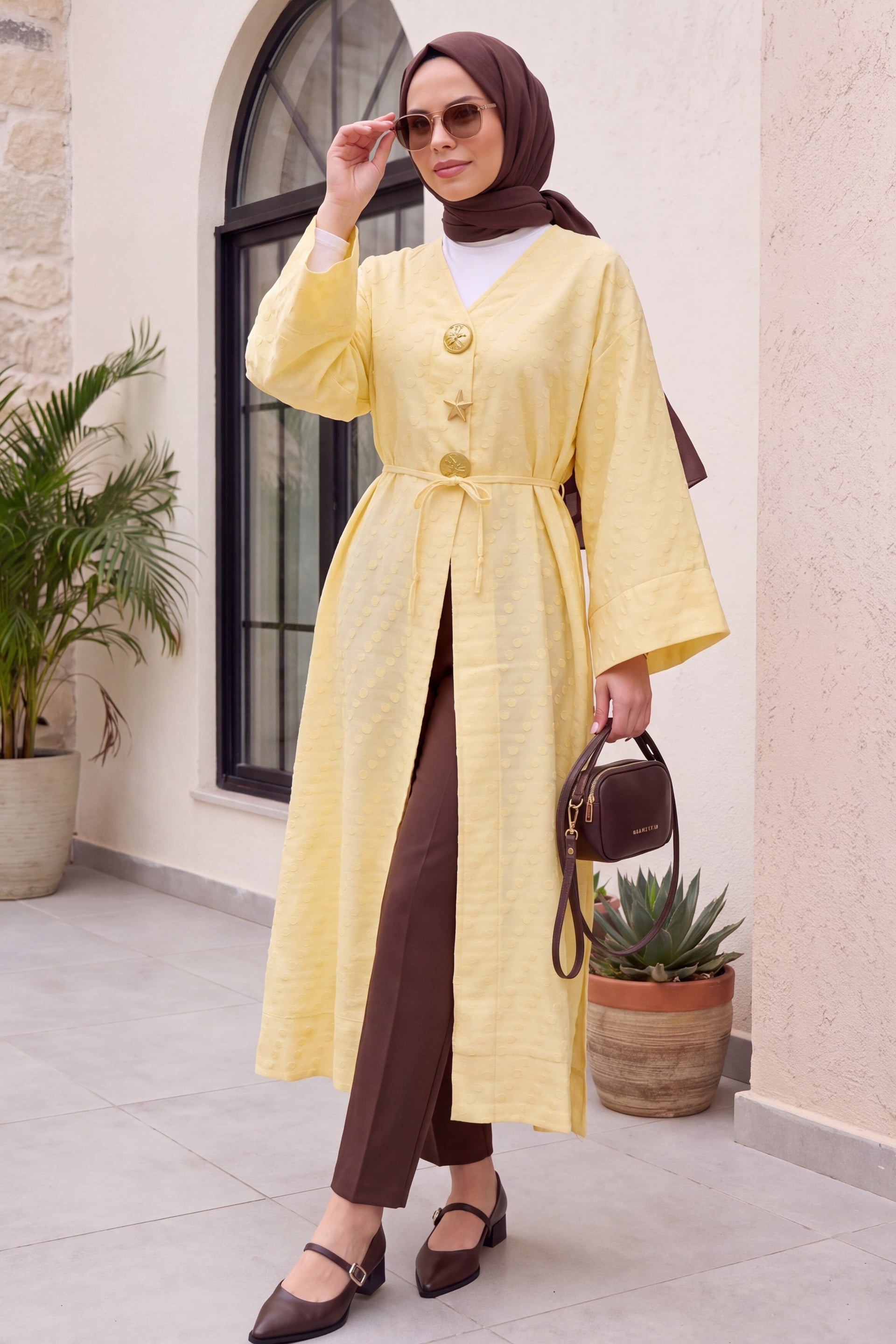 Brooch Detail Side Slit Jacquard Kimono - Yellow - Podyumplus - by Peralane