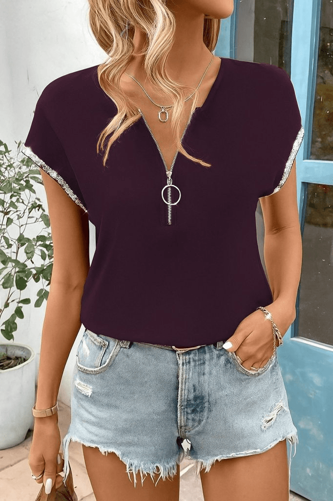 Women's Short-Sleeved V-Neck Knit Blouse with Silver Trim and Front Zipper - Janes - by Peralane - photo 2
