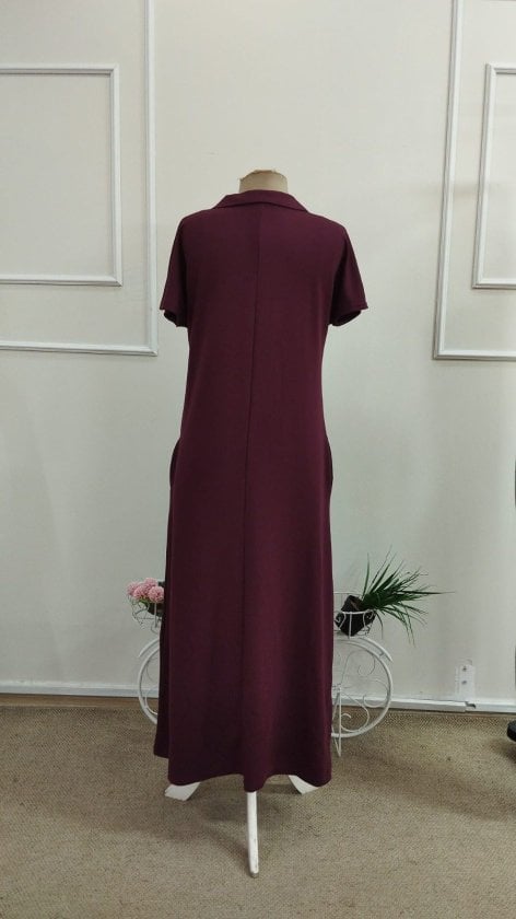 Women's Long-Sleeved Collared V-Neck Jersey Dress in Burgundy - Janes - by Peralane - photo 7