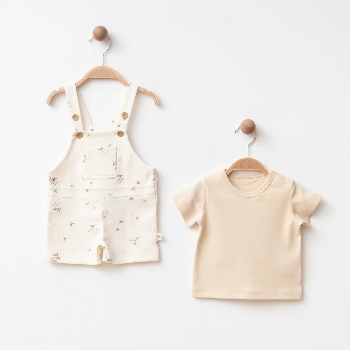 Organic 2-Piece Baby Set with Patterned Romper and T-Shirt - ESL-2246 - Eslenza - by Peralane