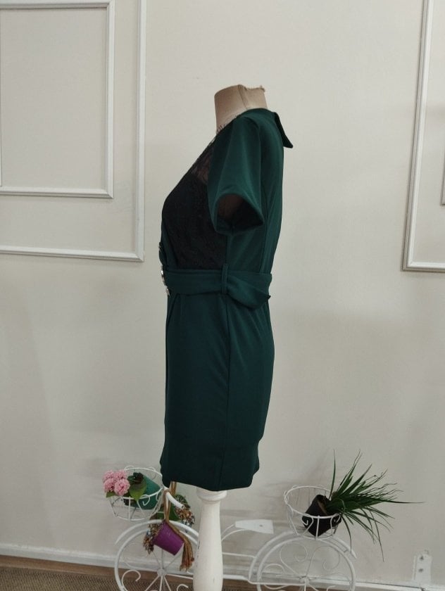 Women's Short-Sleeve Wrap Dress with Belt and Gold Buttons - Janes - by Peralane - photo 5