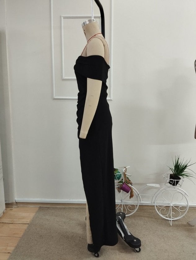 Women's Off-Shoulder Deep Slit Maxi Crepe Dress - Janes - by Peralane - photo 8
