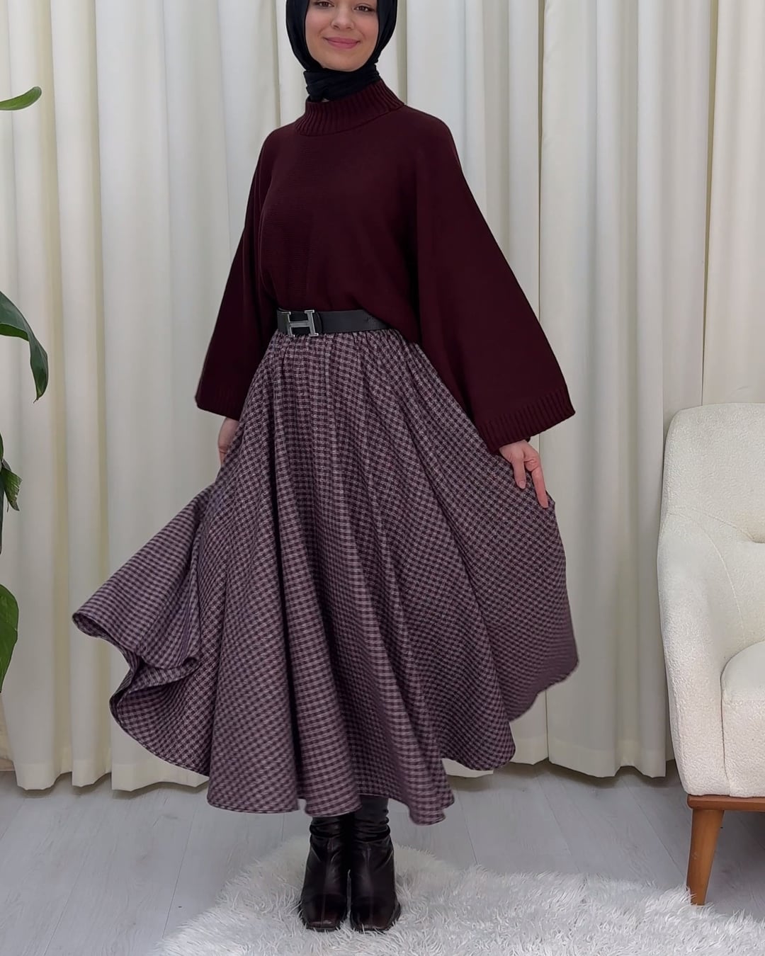 Half Turtleneck Crop Knit Sweater - Maroon - Podyumplus - by Peralane - photo 4