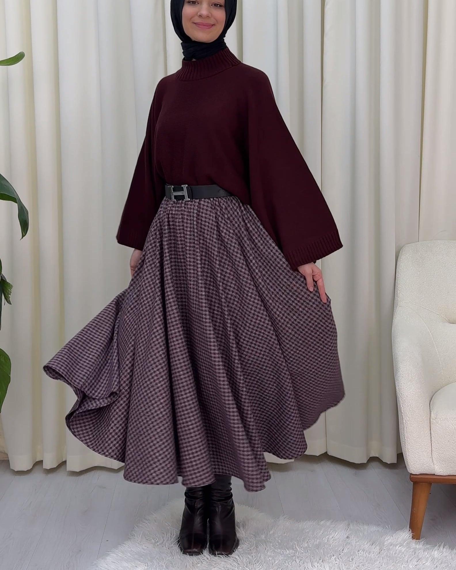 Half Turtleneck Crop Knit Sweater - Maroon - Podyumplus - by Peralane - photo 4
