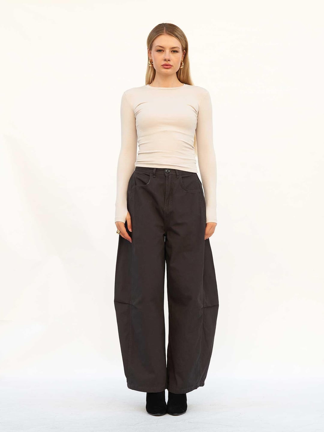 Curve Wide Gabardine Trousers - Anthracite - Lefon - by Peralane