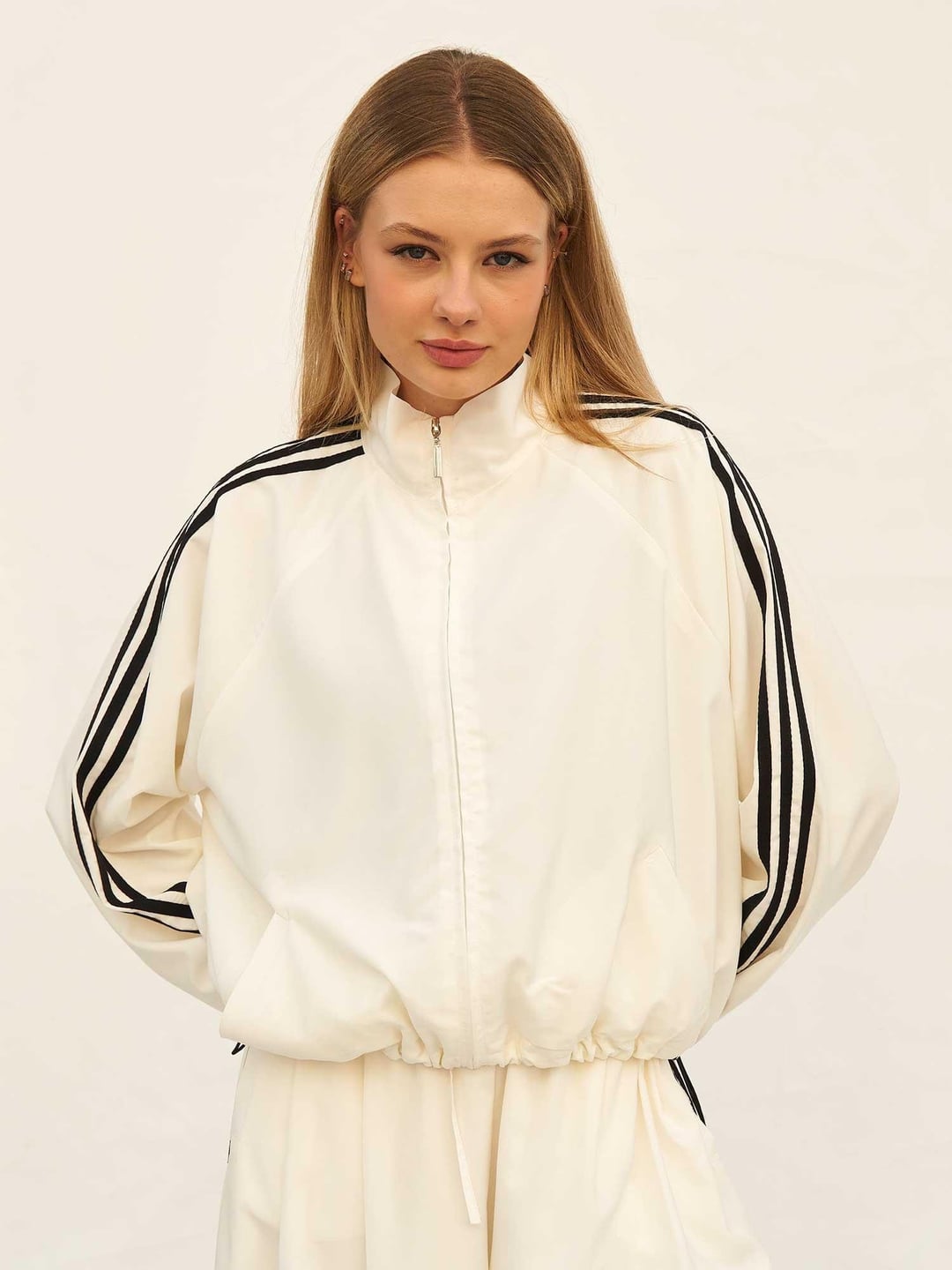 Contrast Striped Zip-Up Sport Tracksuit Set - Lefon - by Peralane - photo 5