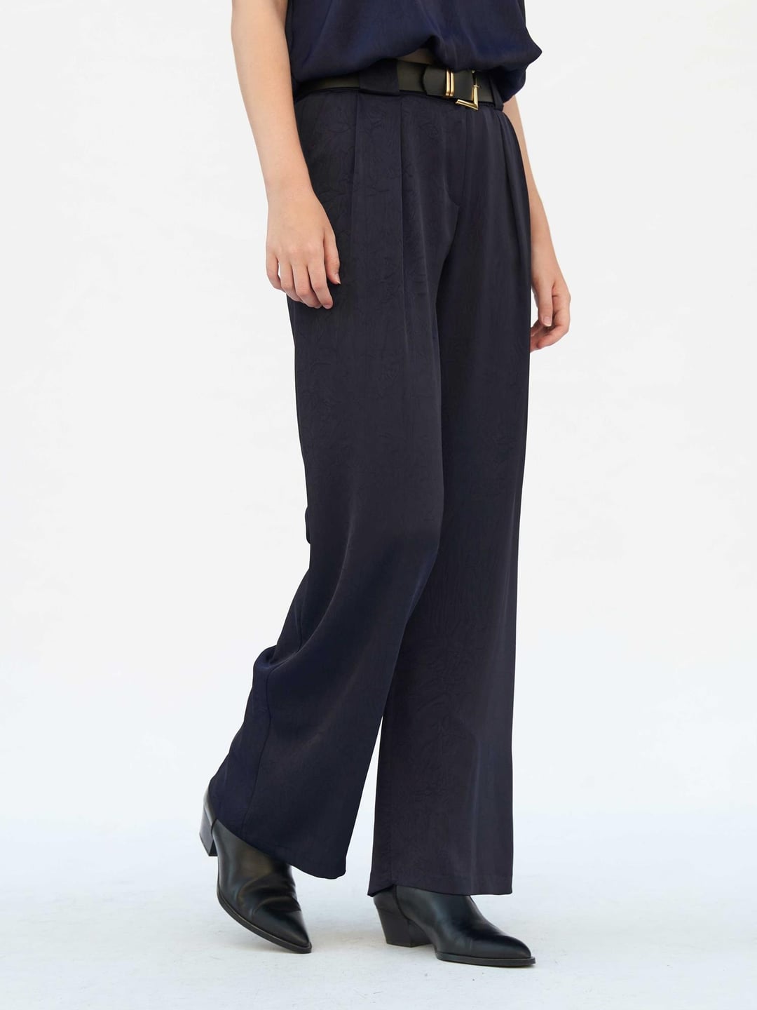 Navy Pleated Wide-Leg Trousers with Belt - Lefon - by Peralane - photo 5