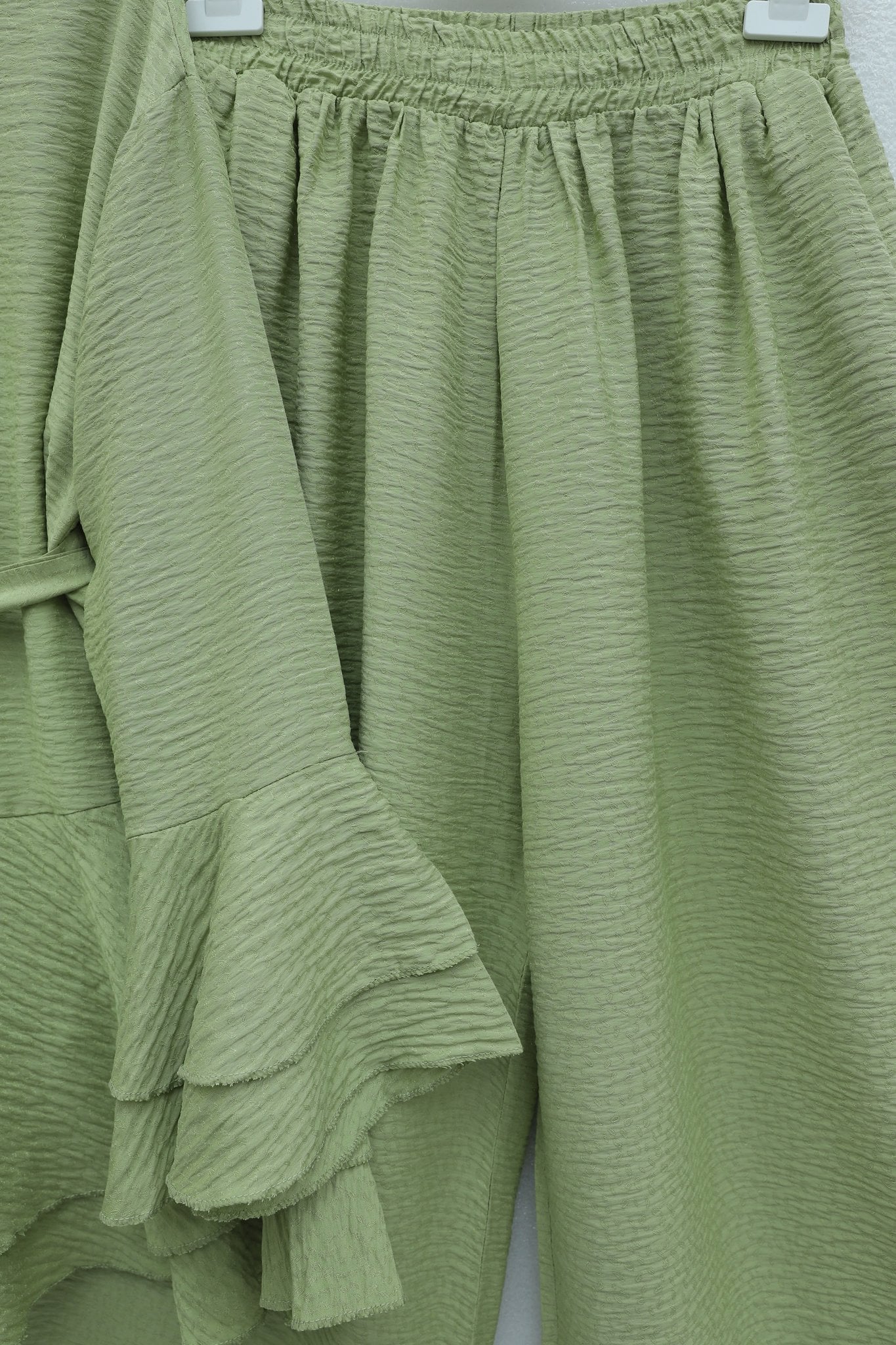 Jacquard Waffle Co-ord Set with Flared Sleeves and Wide-Leg Trousers - Pistachio Green - Podyumplus - by Peralane - photo 5