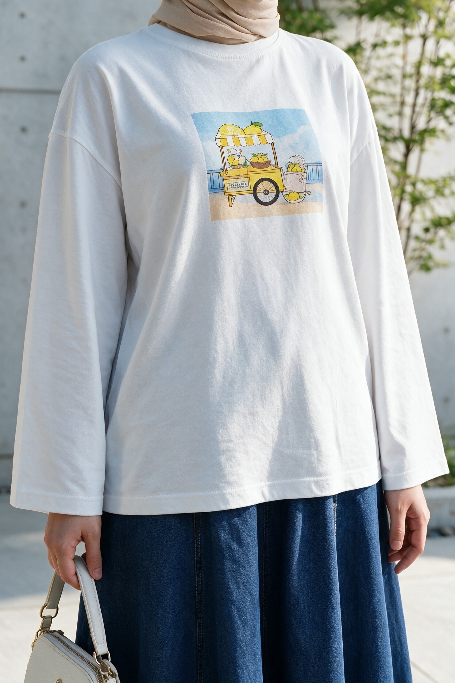 White Long-Sleeve Crew Neck Printed Cotton Sweatshirt - Podyumplus - by Peralane - photo 2