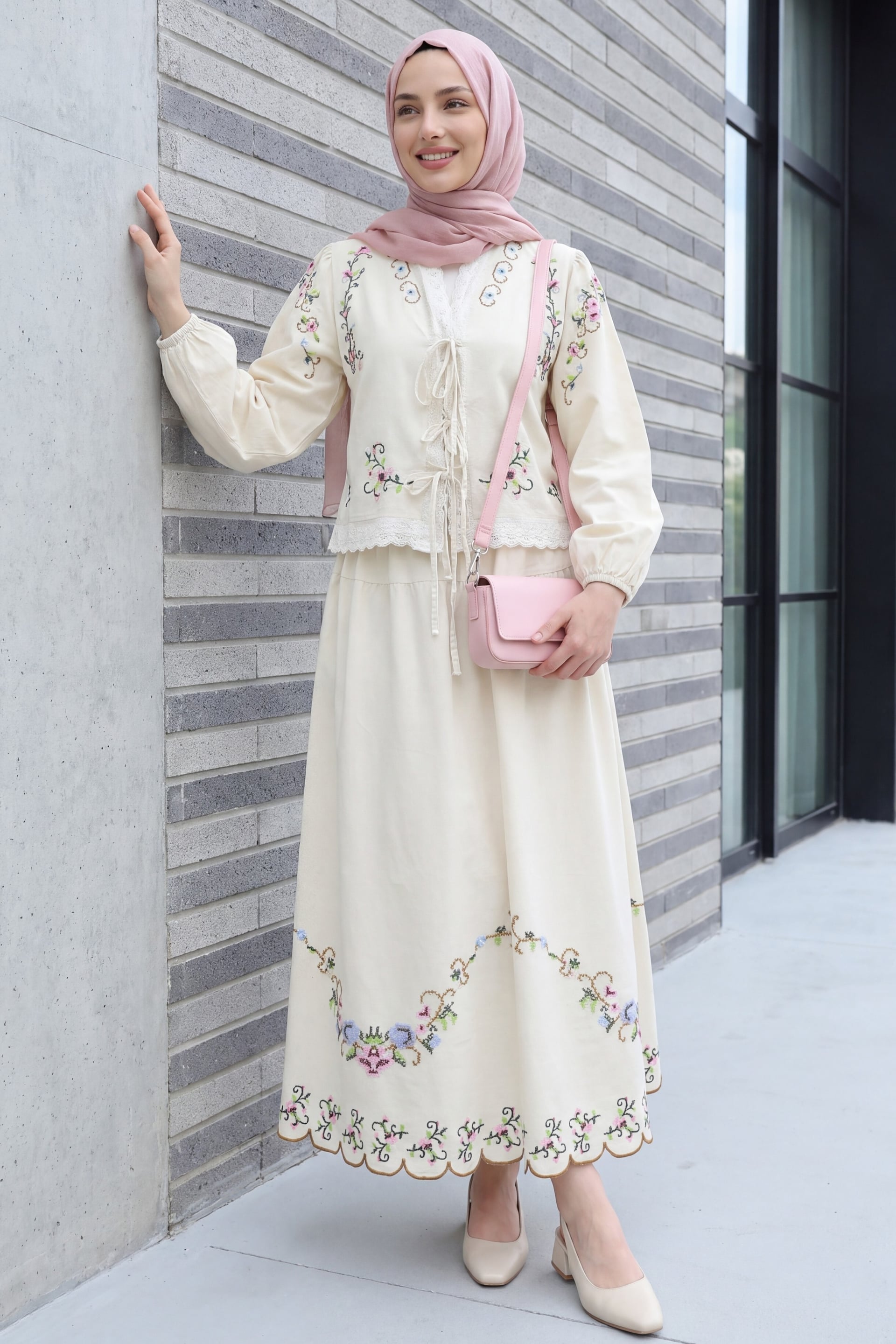Beige Linen Kimono Set with Cross-Stitch Embroidery and Scalloped Skirt - Podyumplus - by Peralane - photo 4