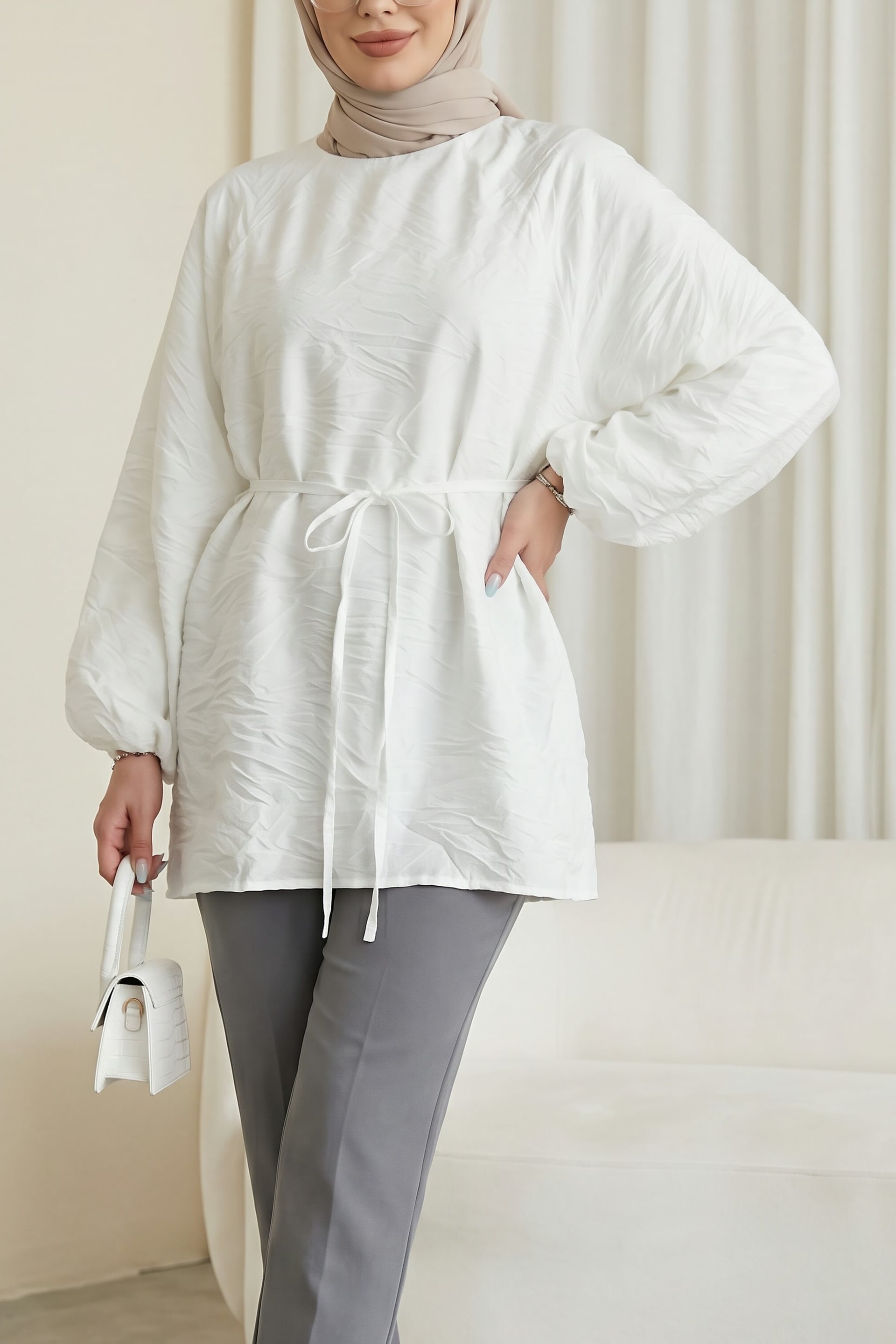 White Crinkle Textured Tunic with Balloon Sleeves and Belt - Podyumplus - by Peralane