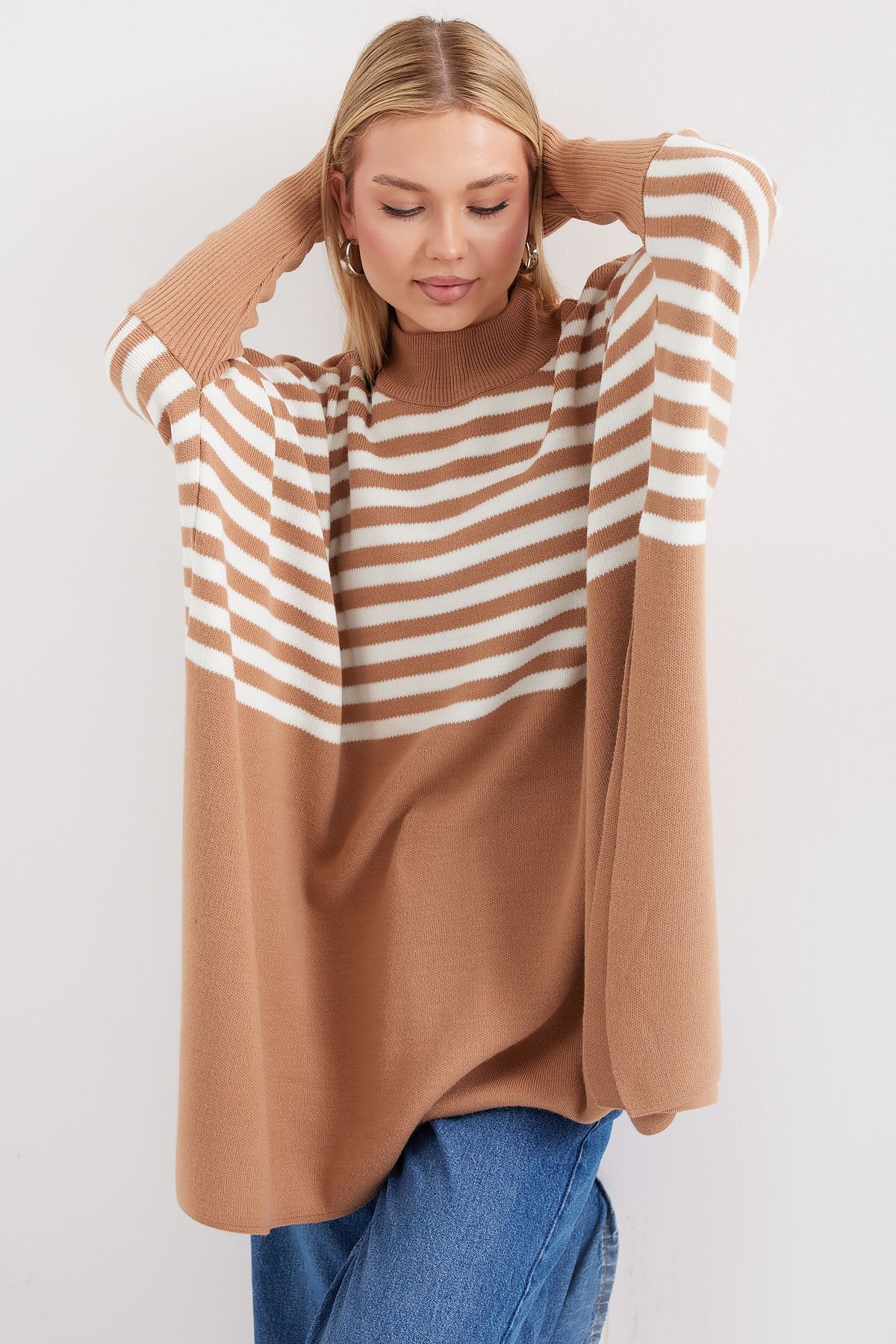 Oversize Poncho Knit Sweater with Side Slits - Brown and White Striped - Bigdart - by Peralane - photo 7