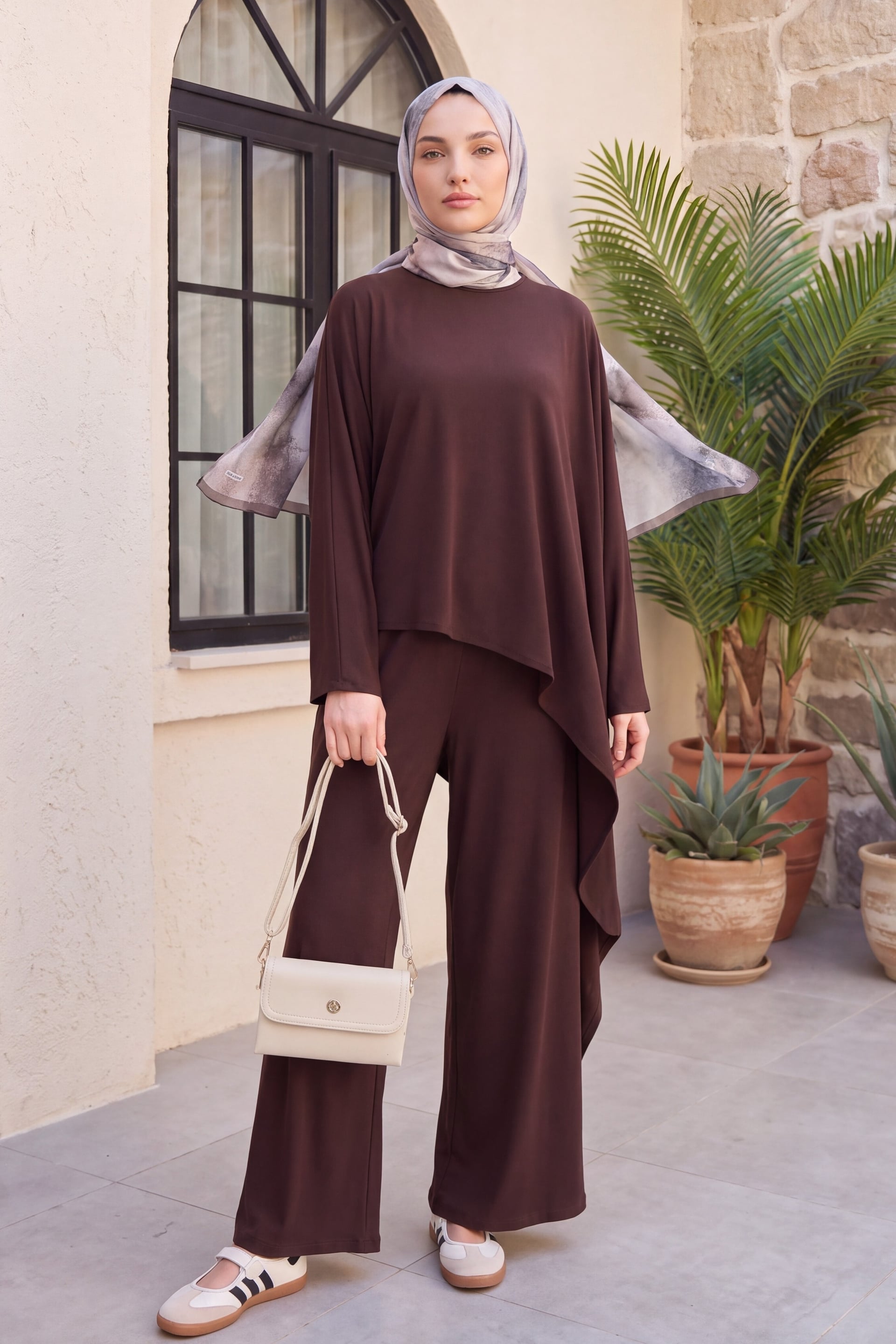 Asymmetric Cut Pocket Wide-Leg Trousers Casual Viscose Poncho Set - Dark Brown - Podyumplus - by Peralane - photo 2
