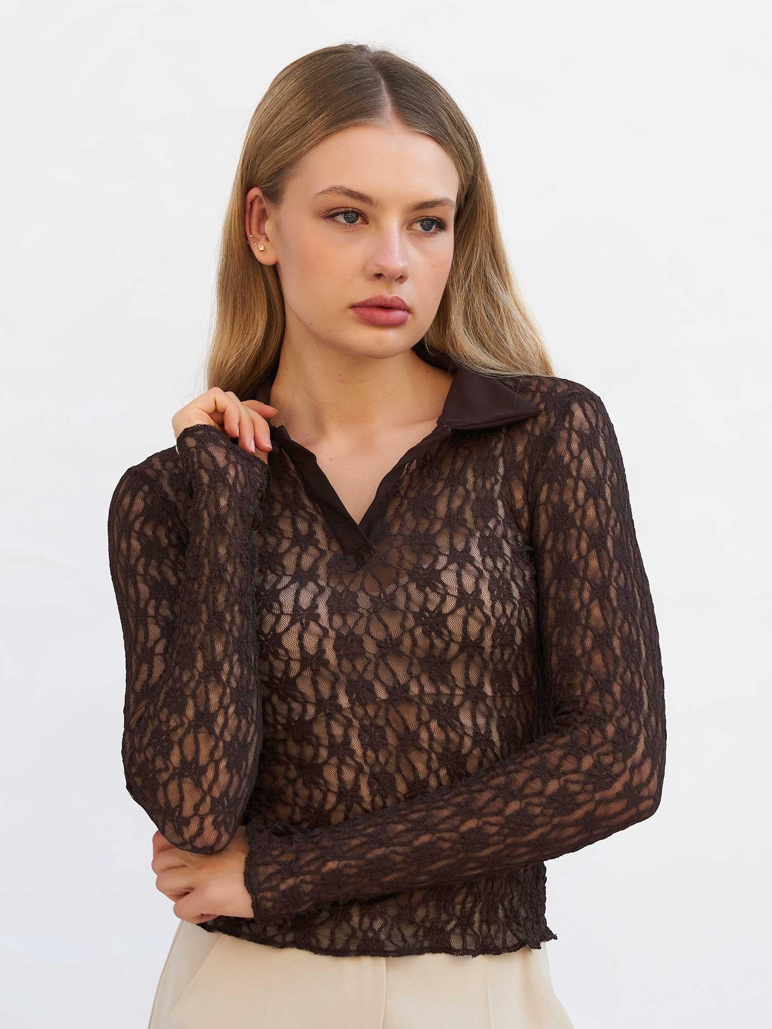 Long-Sleeved Collared Lace Blouse in Dark Brown - Lefon - by Peralane - photo 5