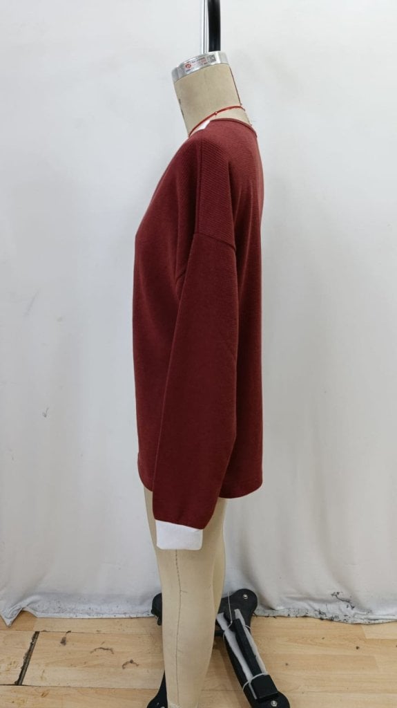 Women's Long-Sleeved V-Neck Waffle Sweatshirt - Janes - by Peralane - photo 6