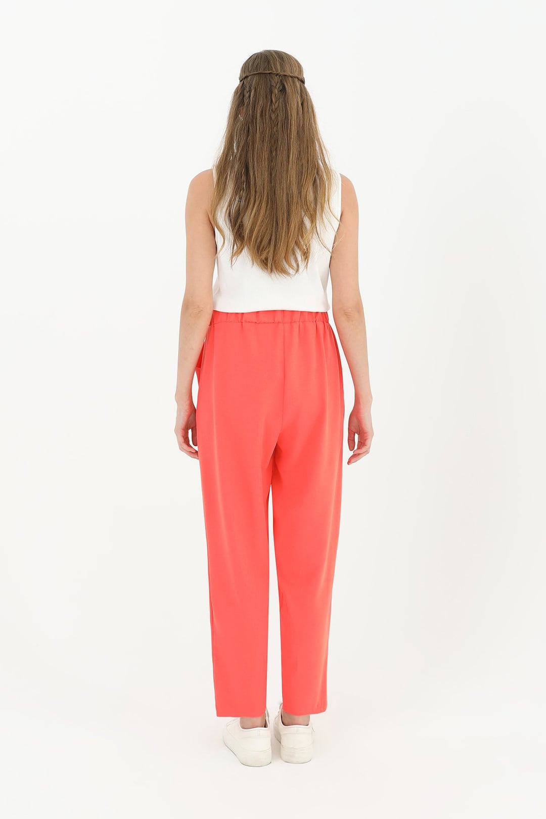 Women's Tie-Waist Carrot Trousers in Coral - Puane - by Peralane - photo 3
