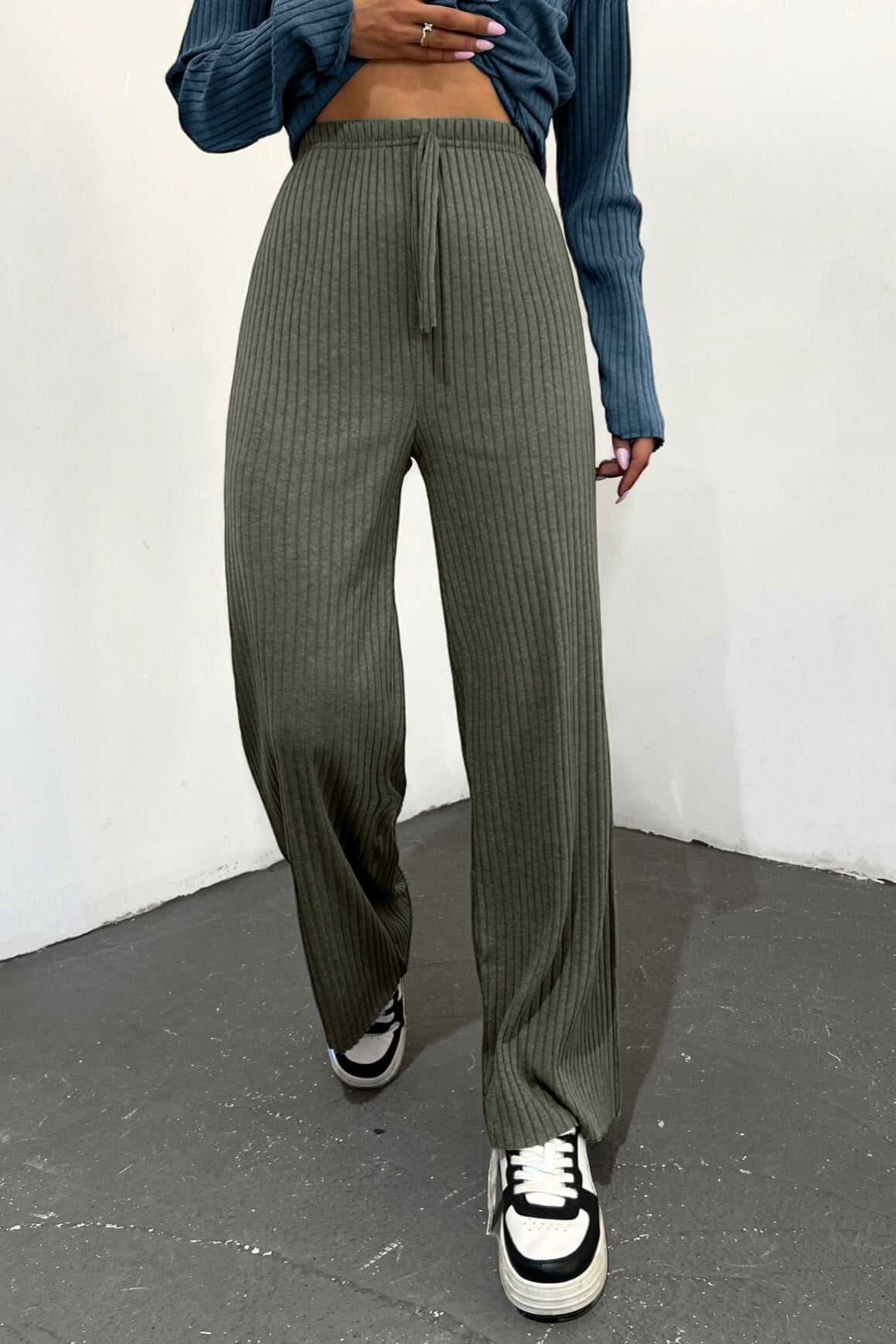 Drawstring Wide Leg Ribbed Trousers - Olive Green - Podyumplus - by Peralane - photo 2