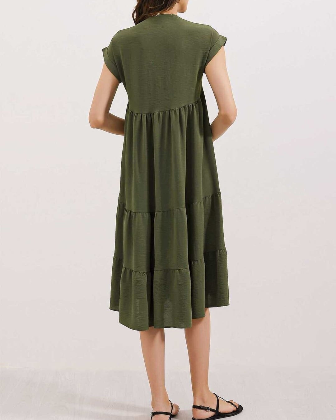 V-Neck Tiered Dress in Olive Green - 95% Polyester - Bigdart - by Peralane - photo 3