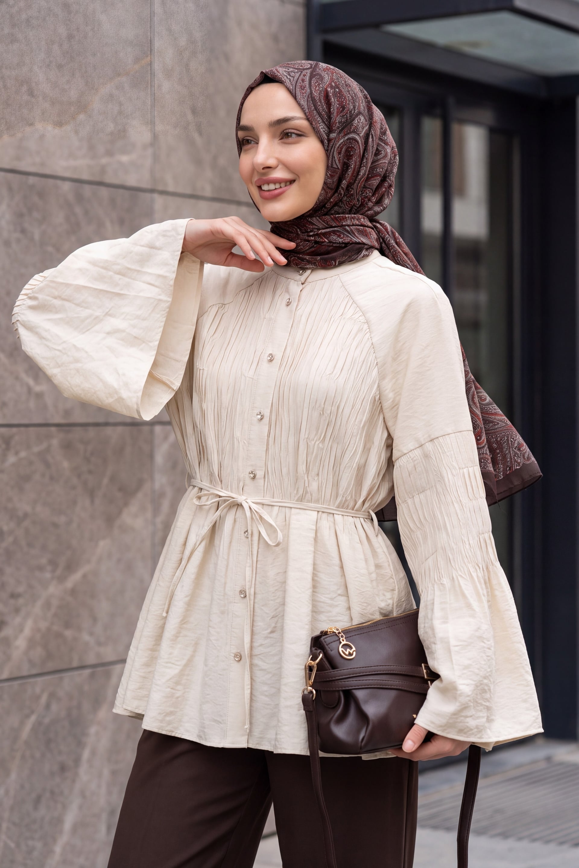 Stone-Coloured Spanish Sleeve Tunic with Stone Buttons and Belt - Podyumplus - by Peralane - photo 2