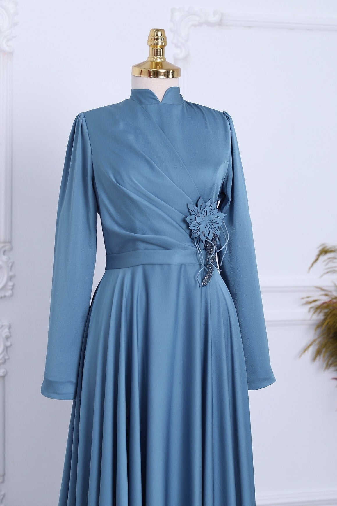 Draped Satin Evening Dress with Belt and Floral Appliqué - Blue - Podyumplus - by Peralane