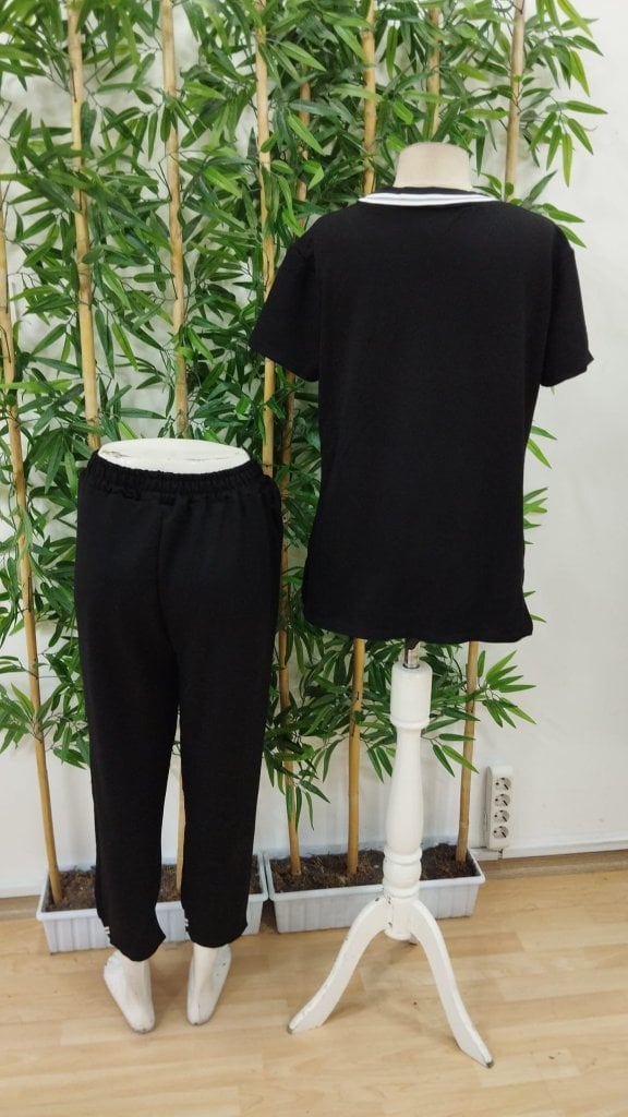 Women's Short-Sleeve V-Neck Two-Piece Loungewear Set with Trousers - Janes - by Peralane - photo 8