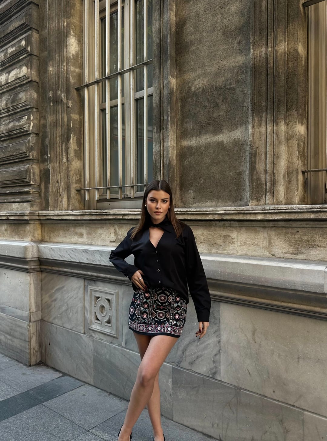 Black Embroidered Mini Skirt - My Bee - by Peralane - photo 2