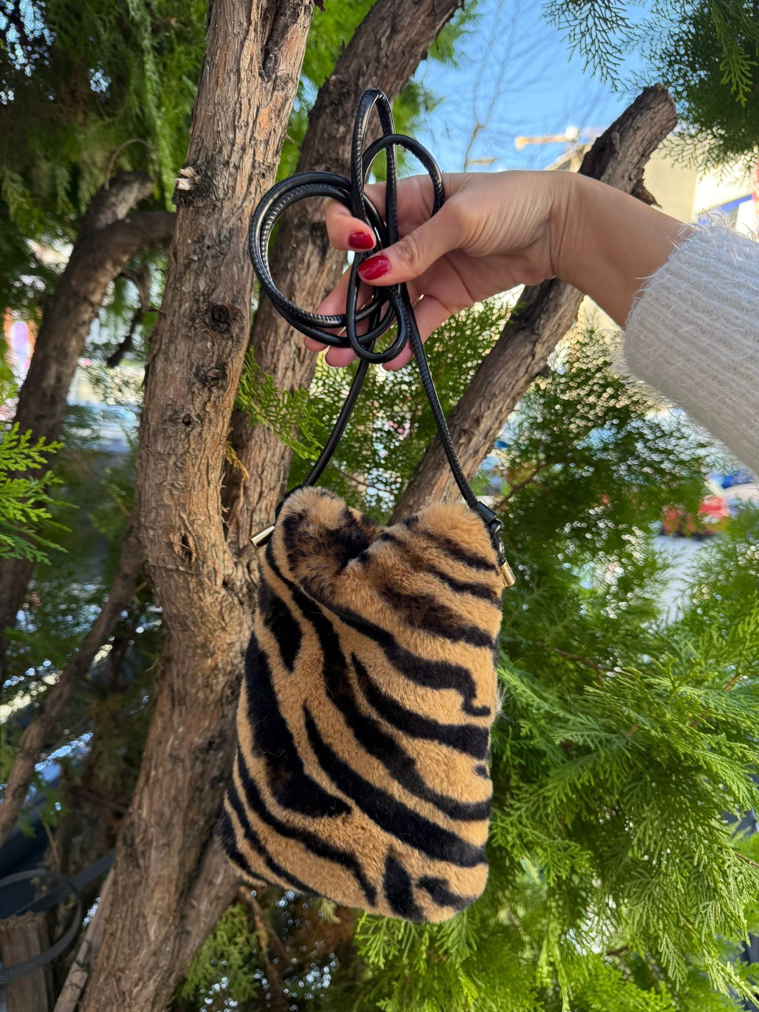 Zebra Print Brown Mini Plush Handbag with Adjustable Strap - Nesvay - by Peralane - photo 4