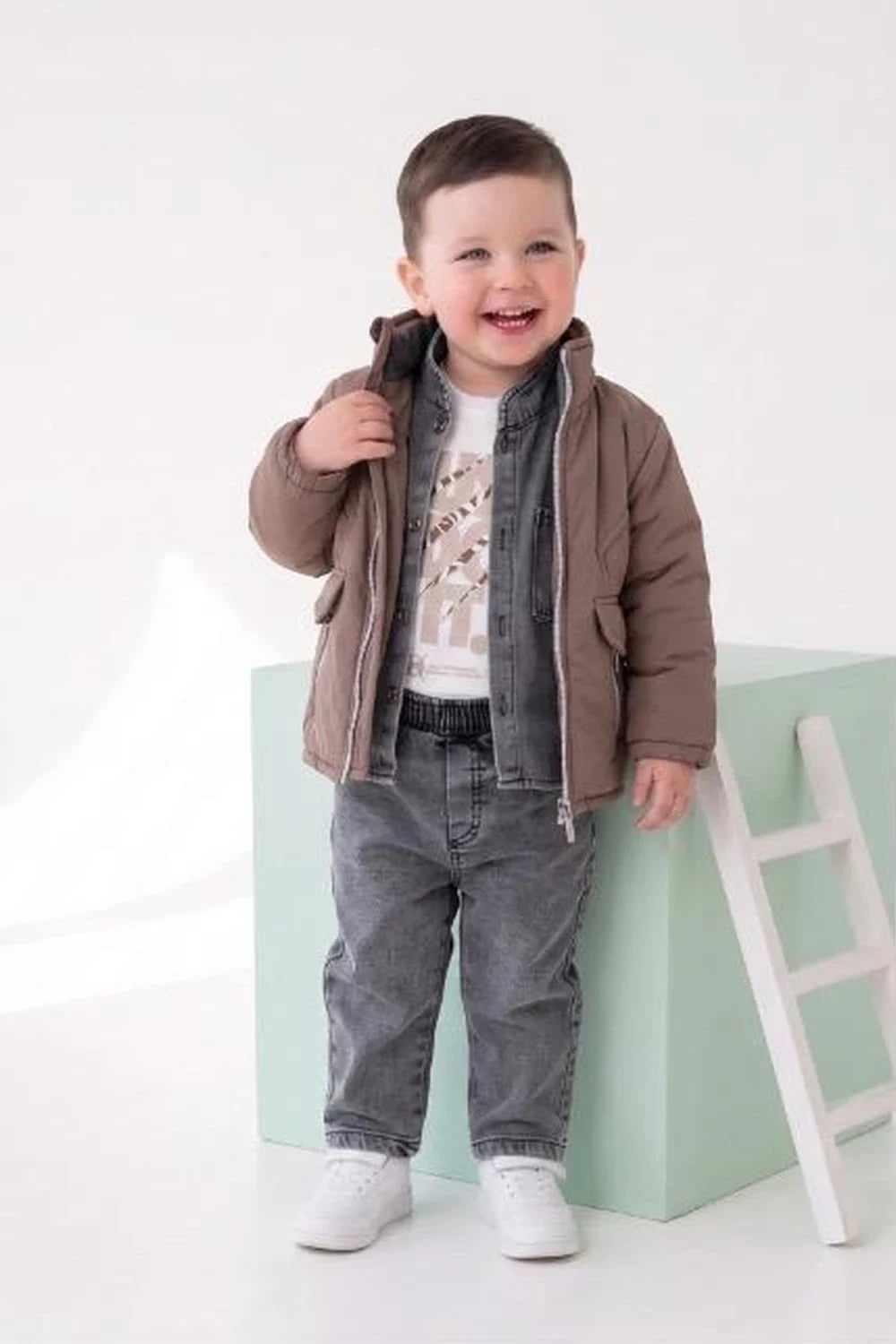 Boys' 3-Piece Puffer Jacket, T-Shirt and Trousers Set - Brown - Has Bereket - by Peralane
