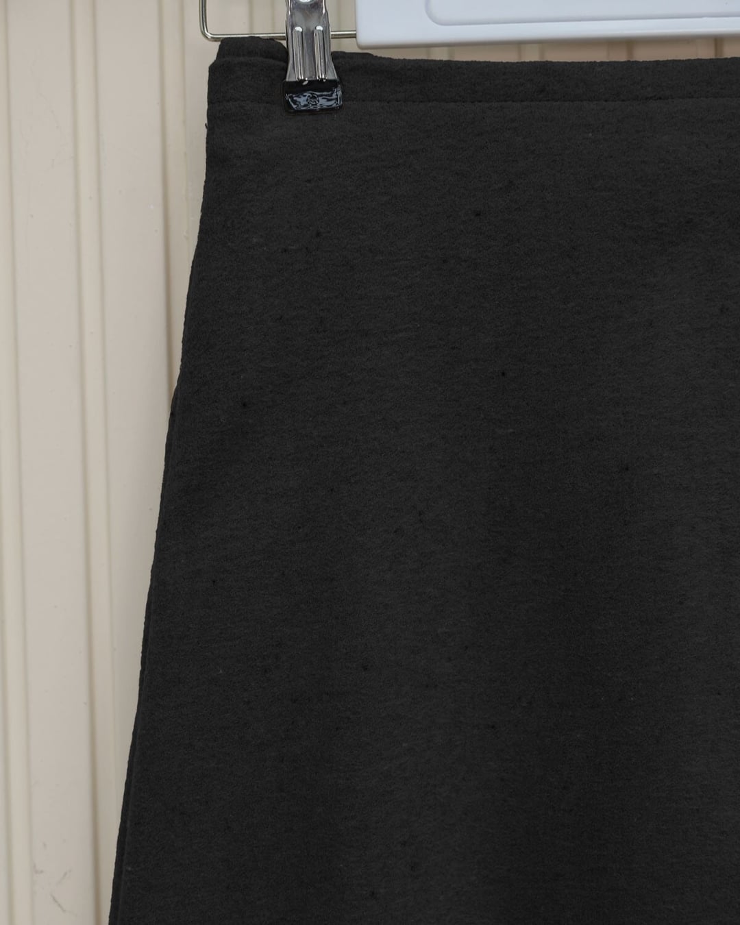 Black Elasticated Waist Bonded Jersey Midi Skirt - Podyumplus - by Peralane - photo 3