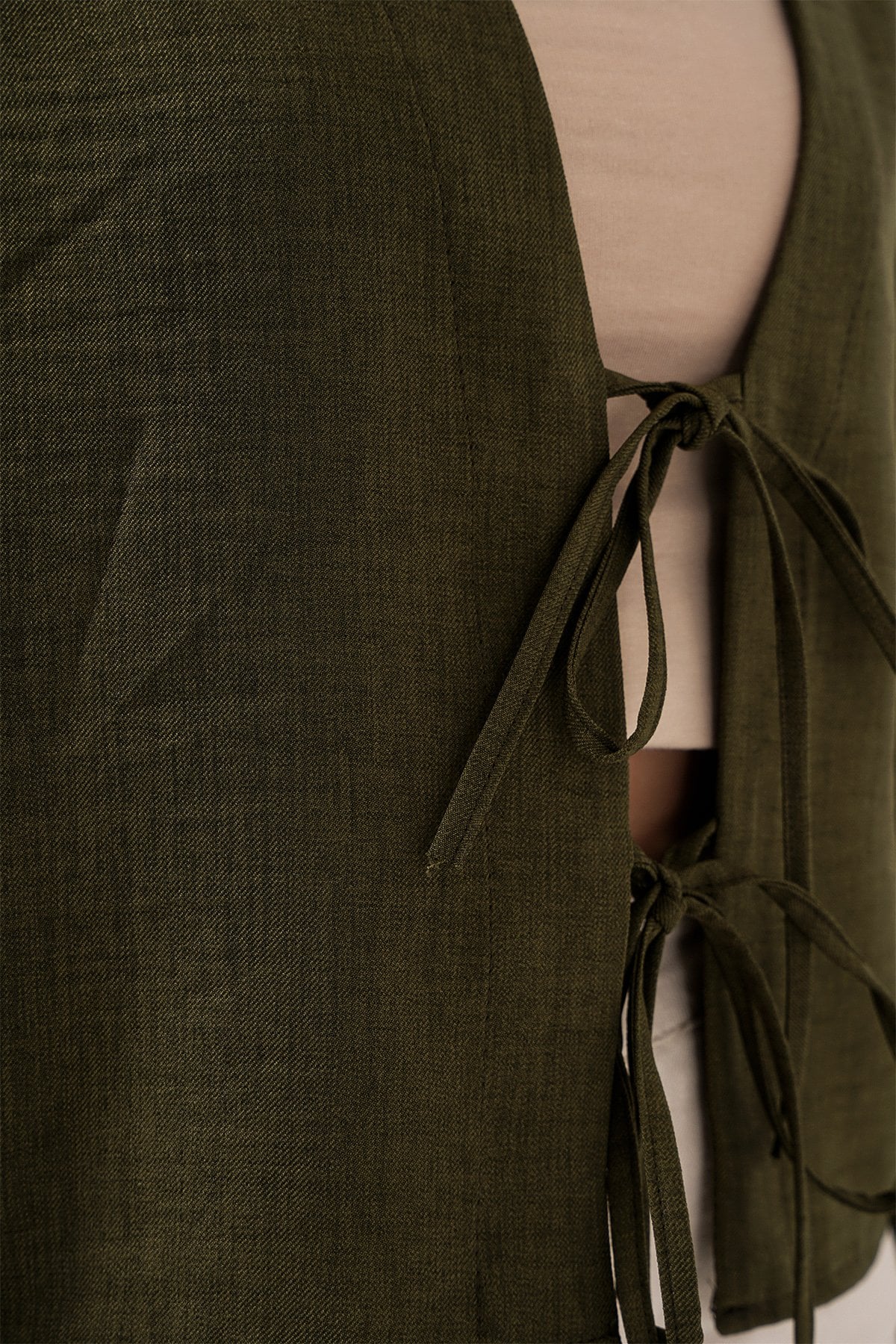 Tie-Front Linen Kimono Blouse in Olive Green - Bigdart - by Peralane - photo 4
