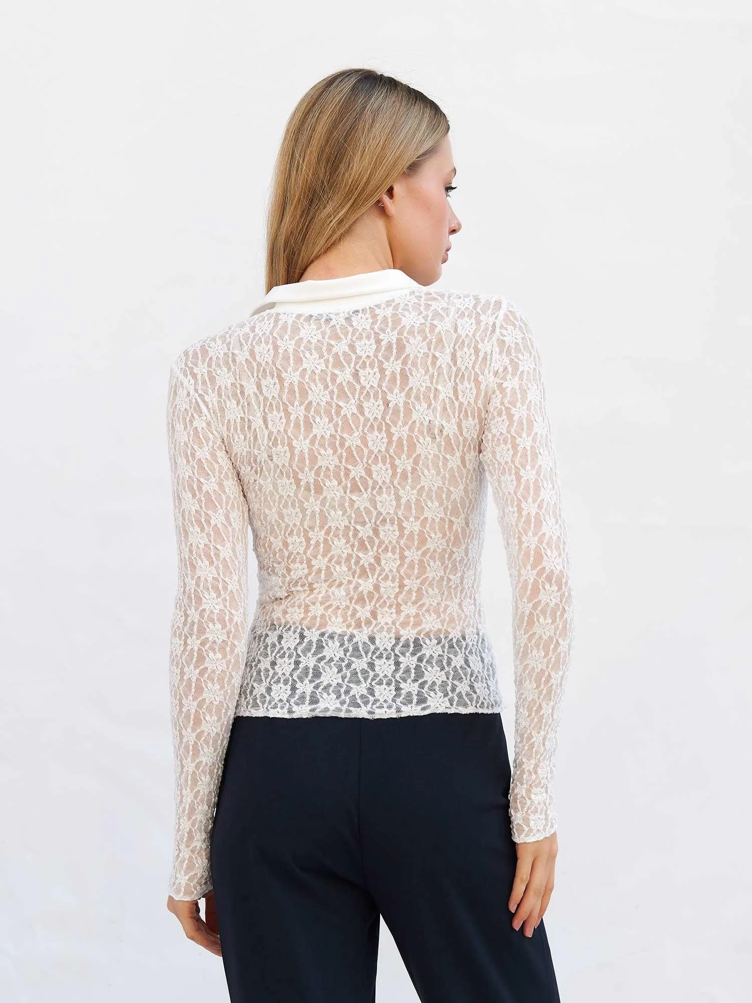 Lace Pointed Collar Blouse with Floral Pattern - Lefon - by Peralane - photo 3